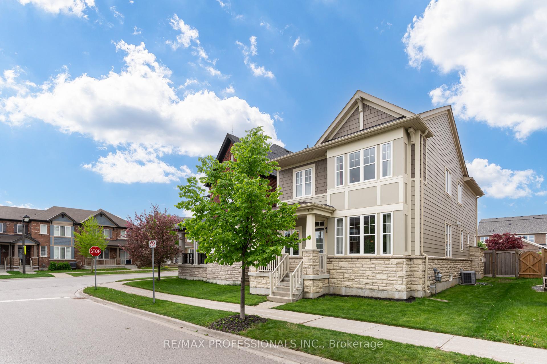 Photo 2 of 132 Cornwall Drive, Markham, Cornell — HOMEH