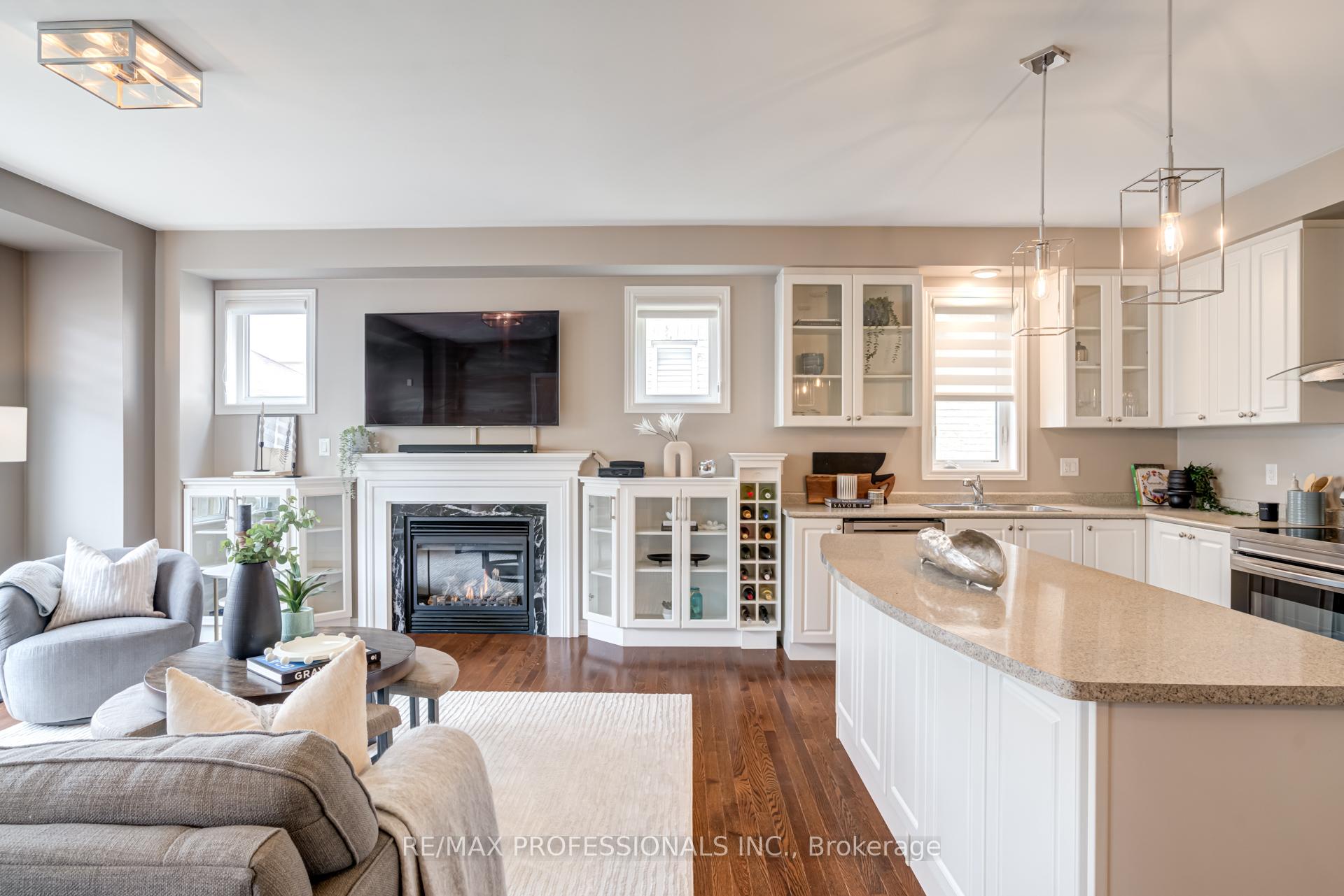 Photo 19 of 132 Cornwall Drive, Markham, Cornell — HOMEH