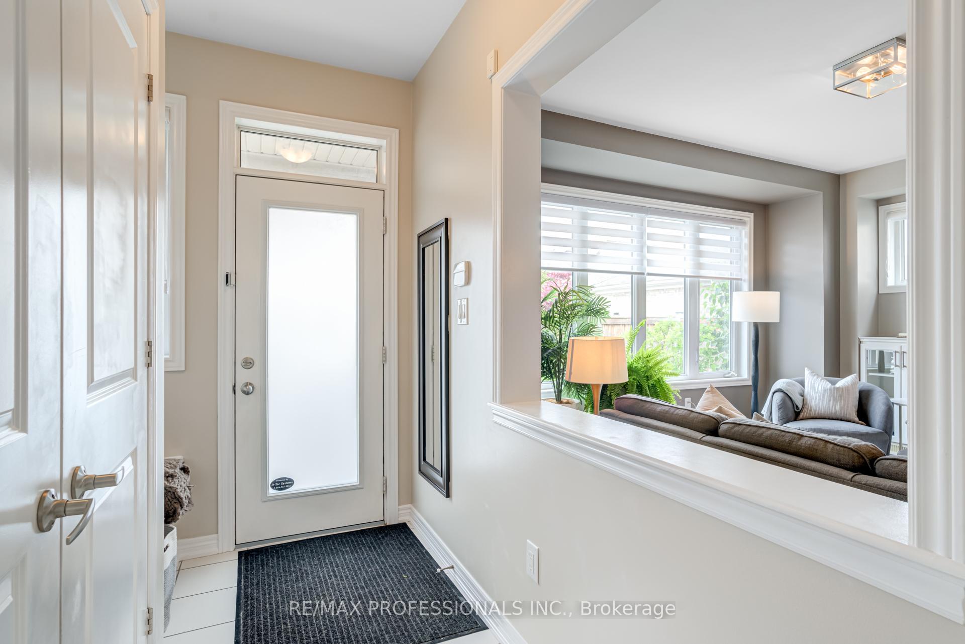 Photo 21 of 132 Cornwall Drive, Markham, Cornell — HOMEH