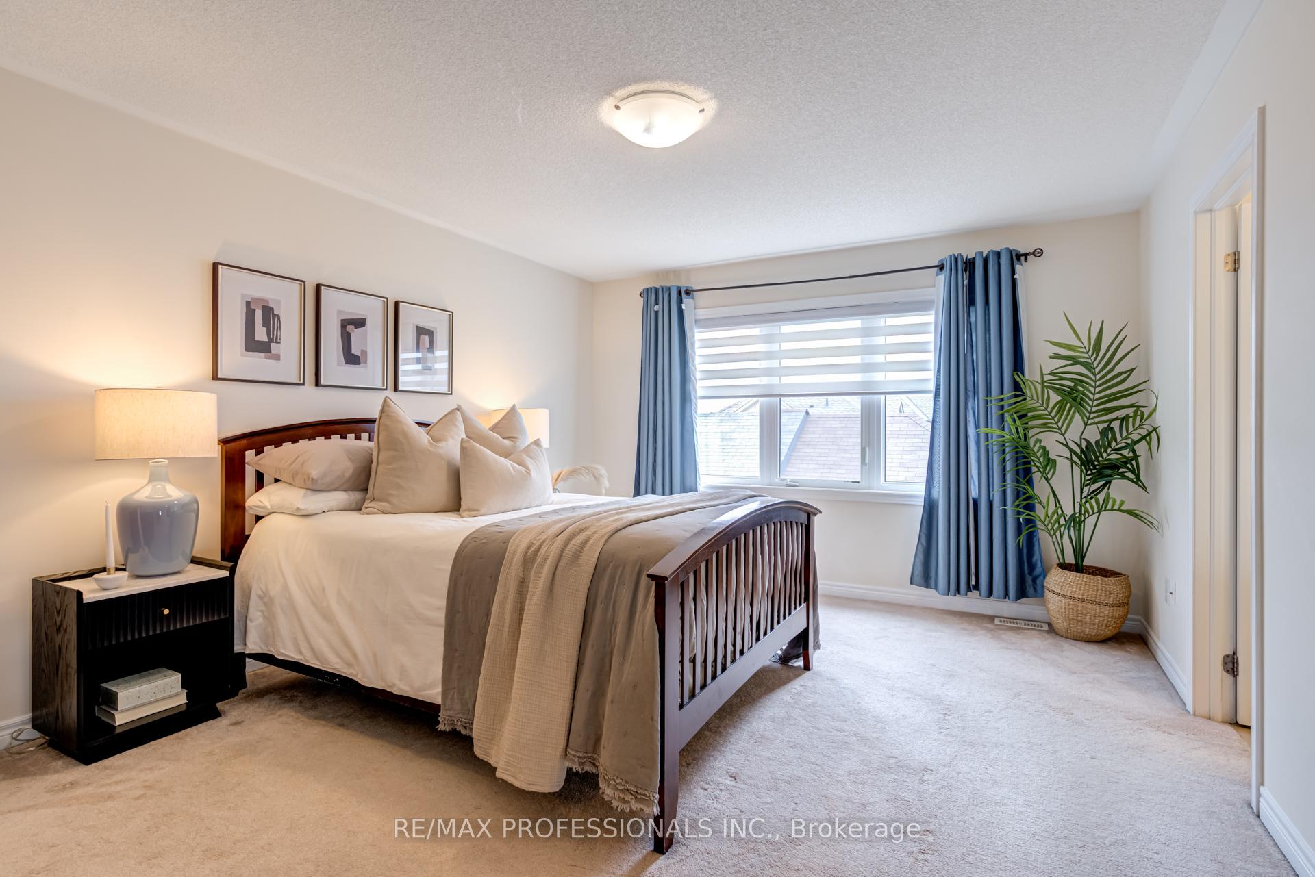 Photo 25 of 132 Cornwall Drive, Markham, Cornell — HOMEH