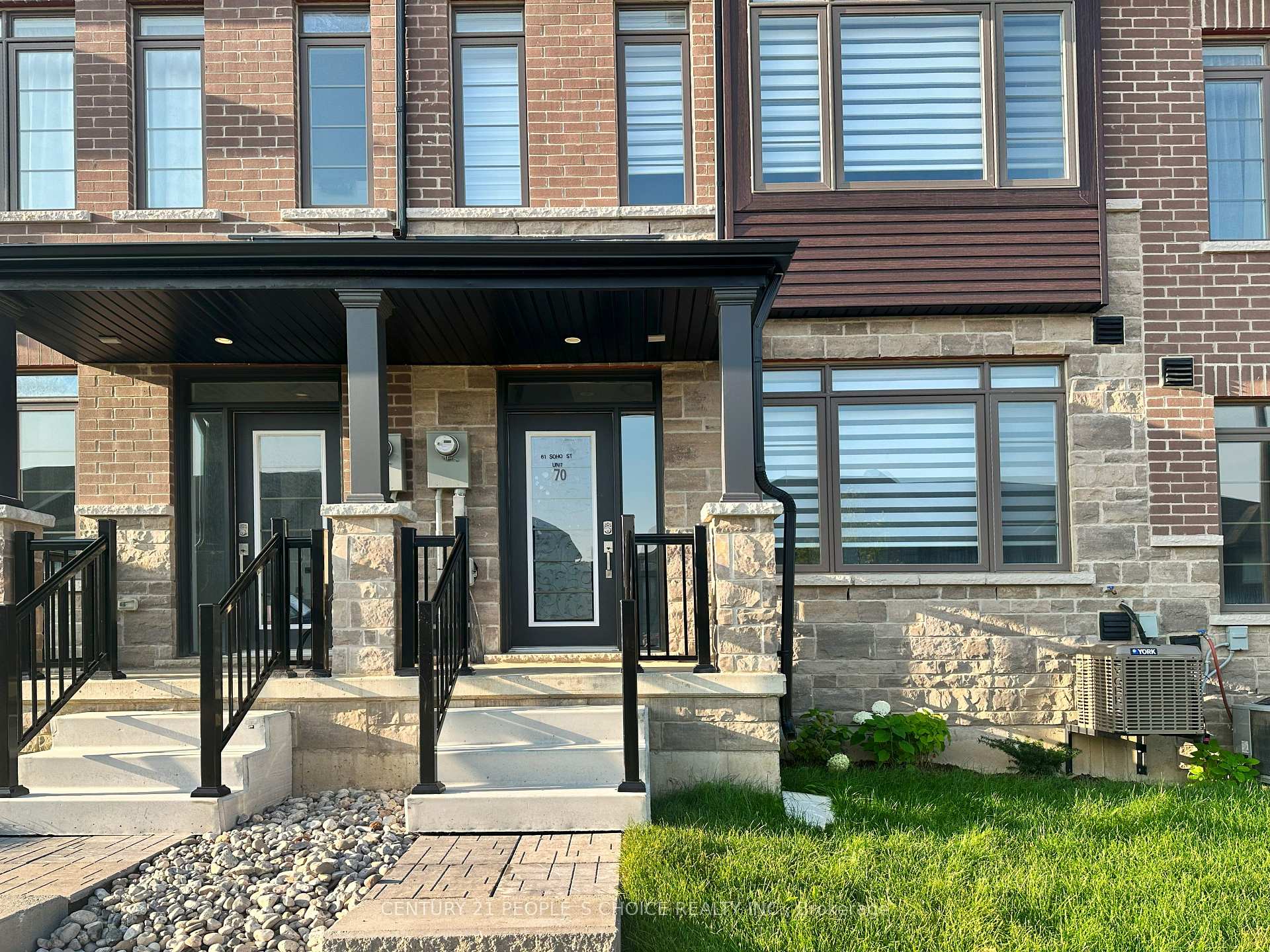 Photo 2 of Unit 70, 61 Soho Street, Hamilton, Stoney Creek Mountain — HOMEH