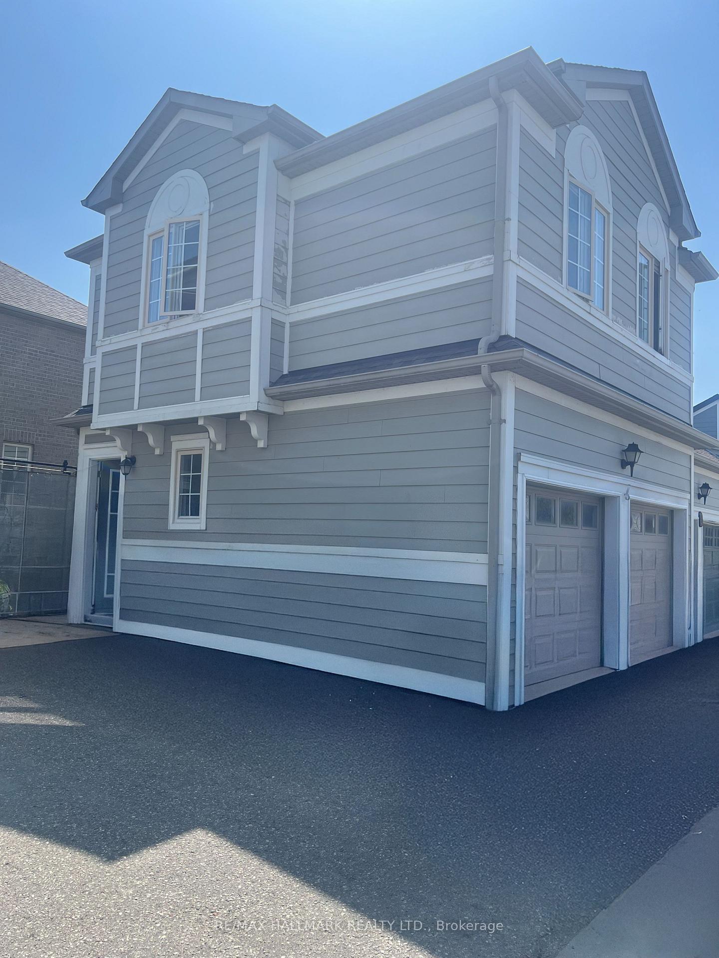 Photo 1 of Unit Coachhouse, 6 Innisvale Drive, Markham, Cornell — HOMEH