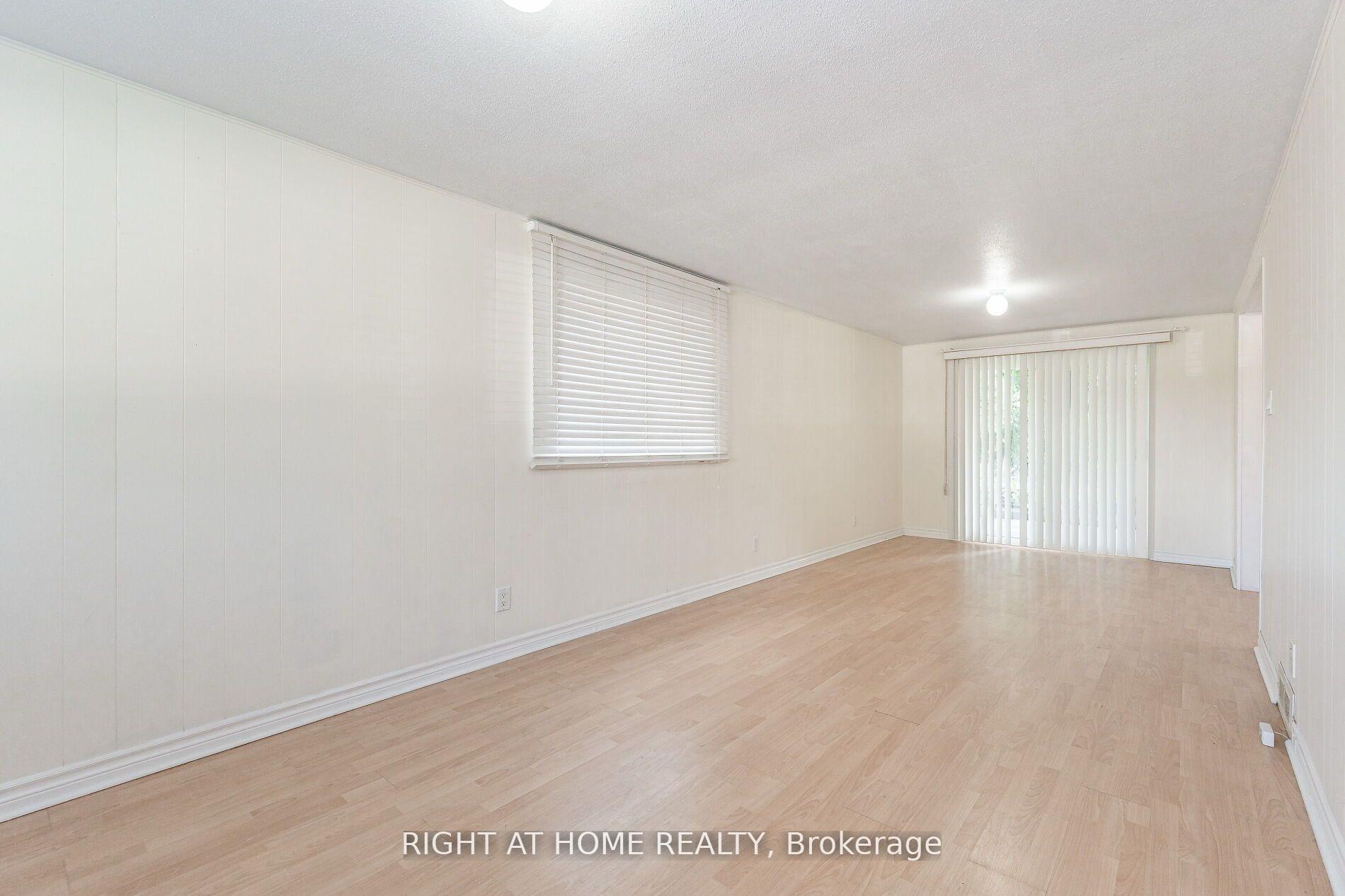 Photo 9 of Unit Unit B (BSMT), 56 Carmen Avenue, Hamilton, Macassa — HOMEH