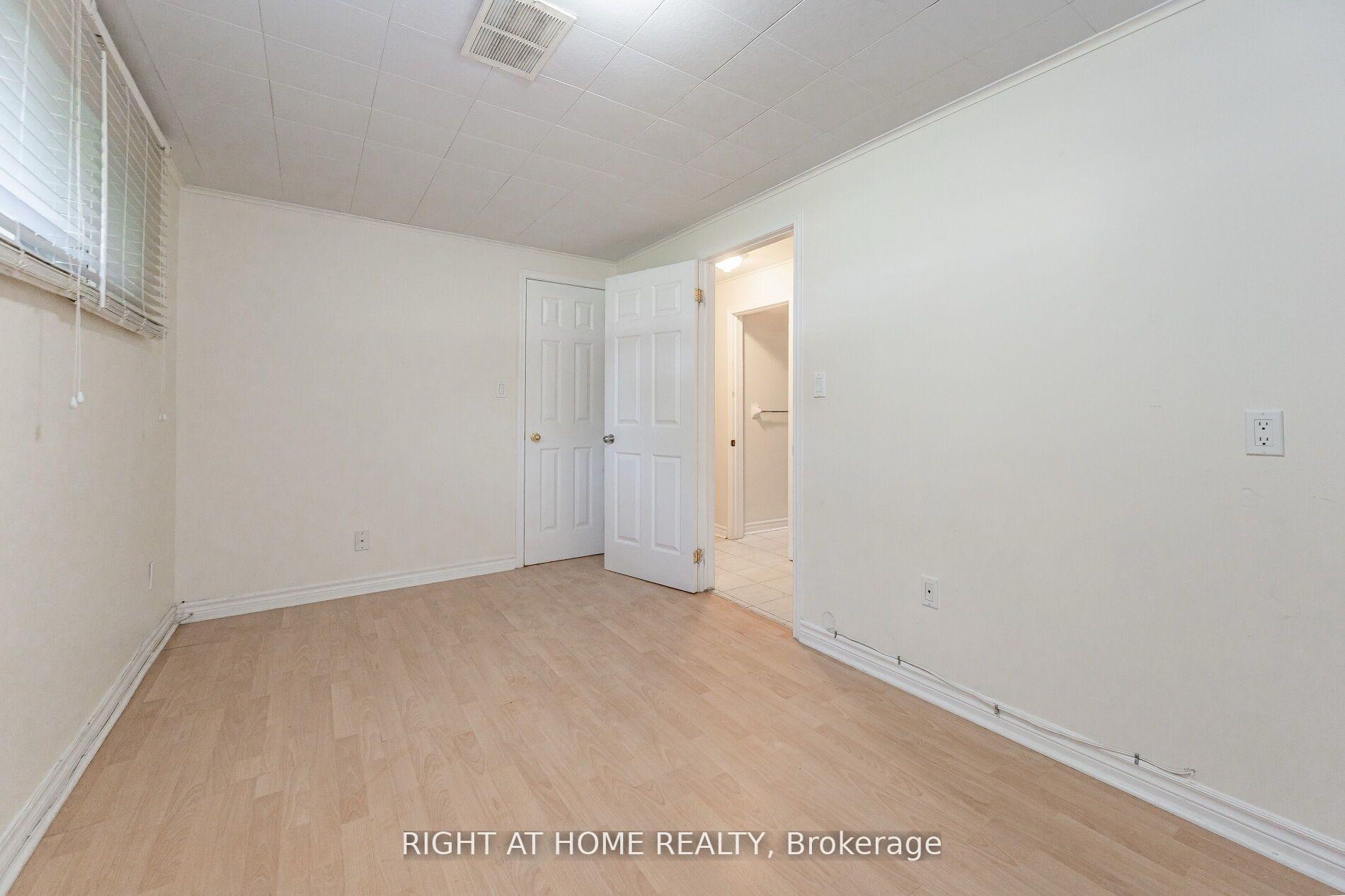 Photo 18 of Unit Unit B (BSMT), 56 Carmen Avenue, Hamilton, Macassa — HOMEH