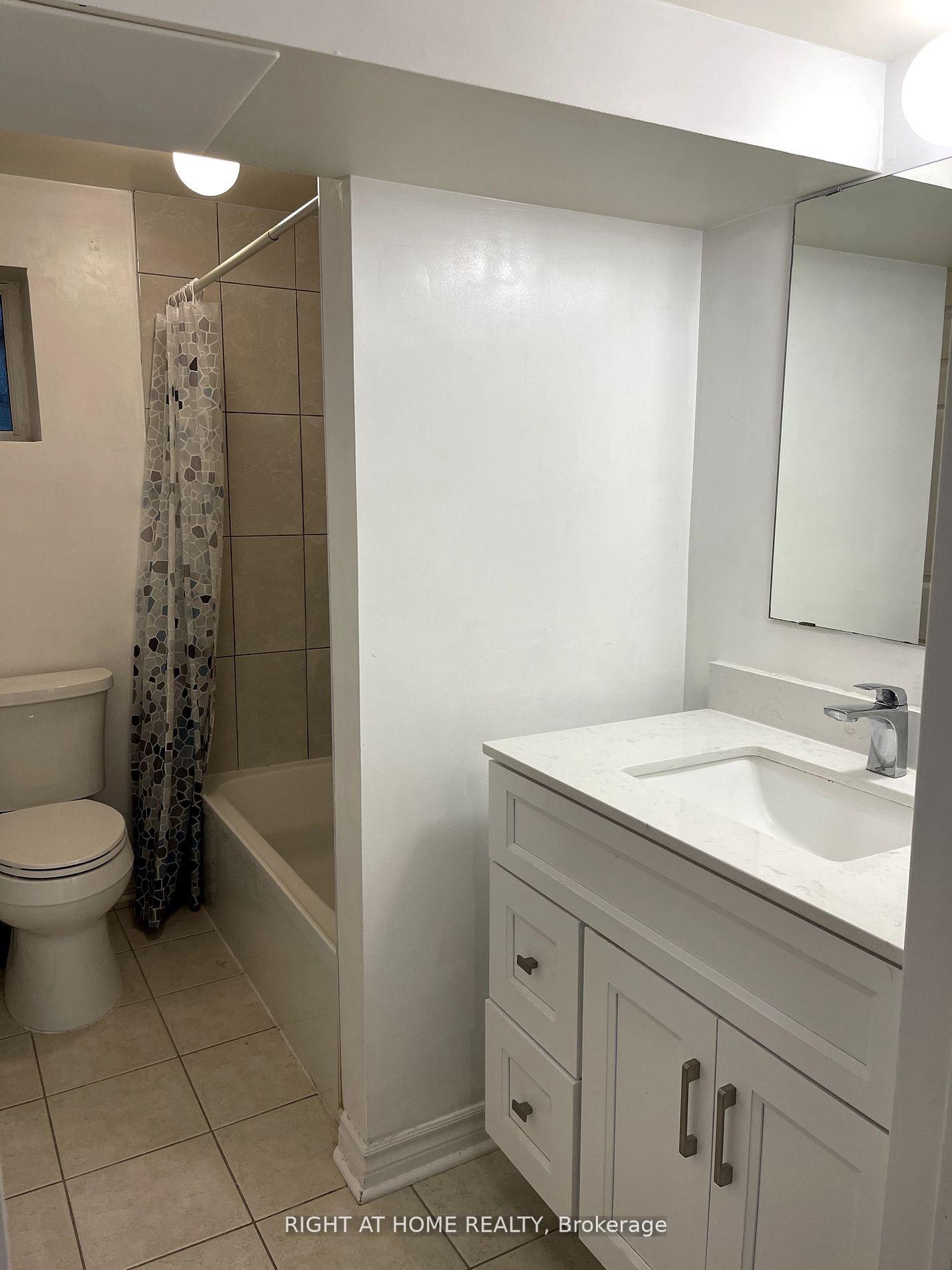 Photo 19 of Unit Unit B (BSMT), 56 Carmen Avenue, Hamilton, Macassa — HOMEH