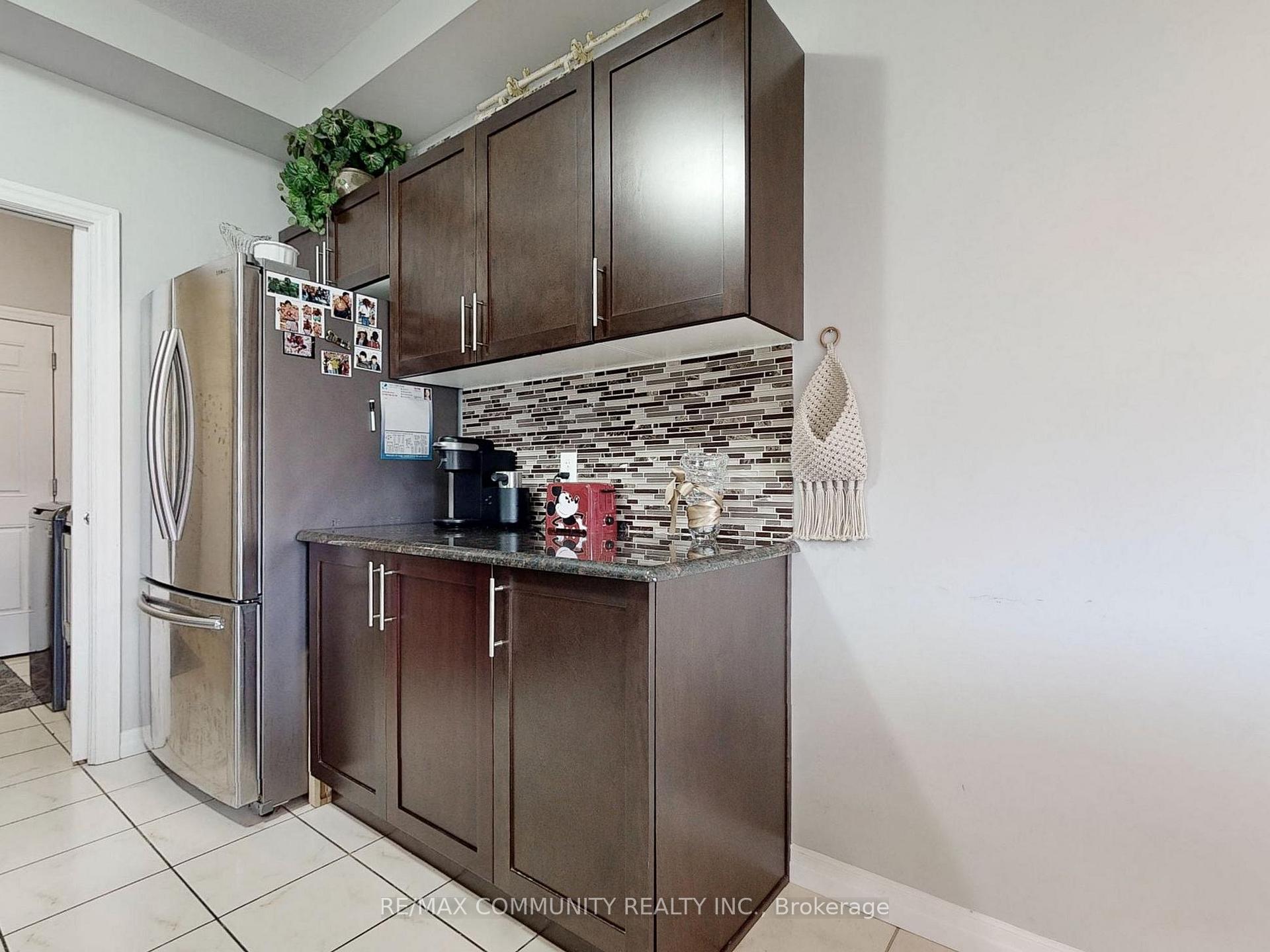 Photo 14 of 2 Castlebay Street, Kitchener, Huron Park — HOMEH