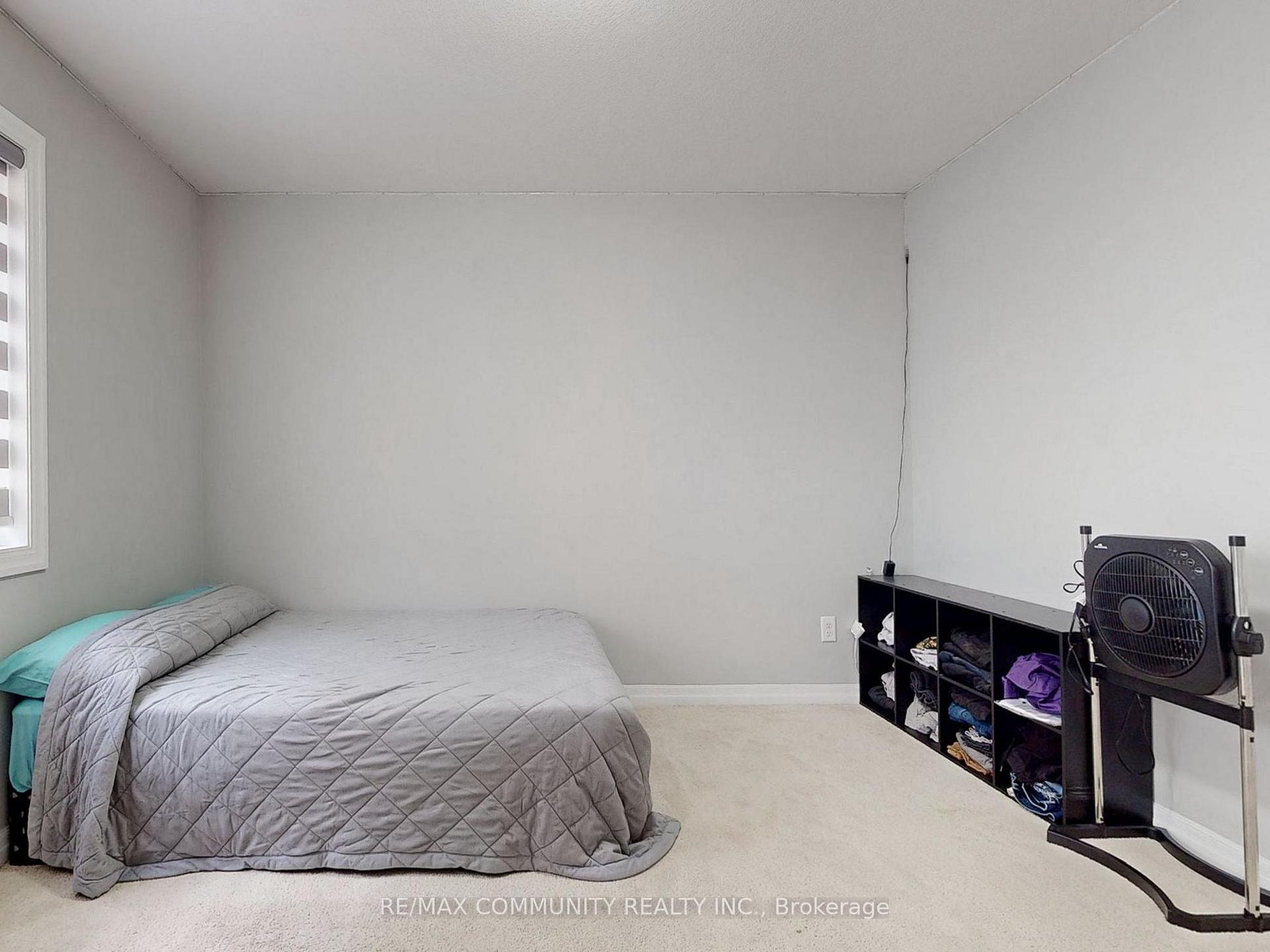 Photo 34 of 2 Castlebay Street, Kitchener, Huron Park — HOMEH