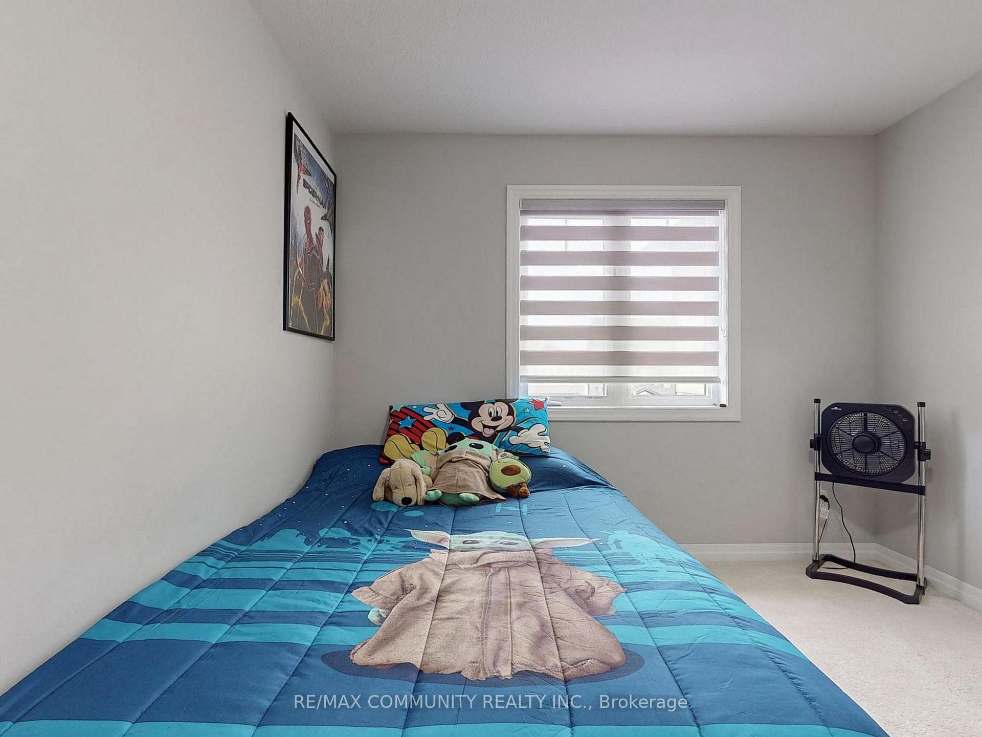 Photo 37 of 2 Castlebay Street, Kitchener, Huron Park — HOMEH