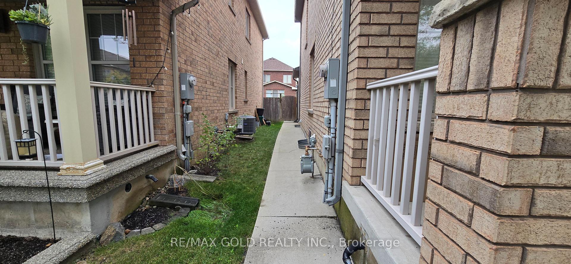 Photo 3 of Unit Basement, 147 Weston Drive, Milton, Scott — HOMEH