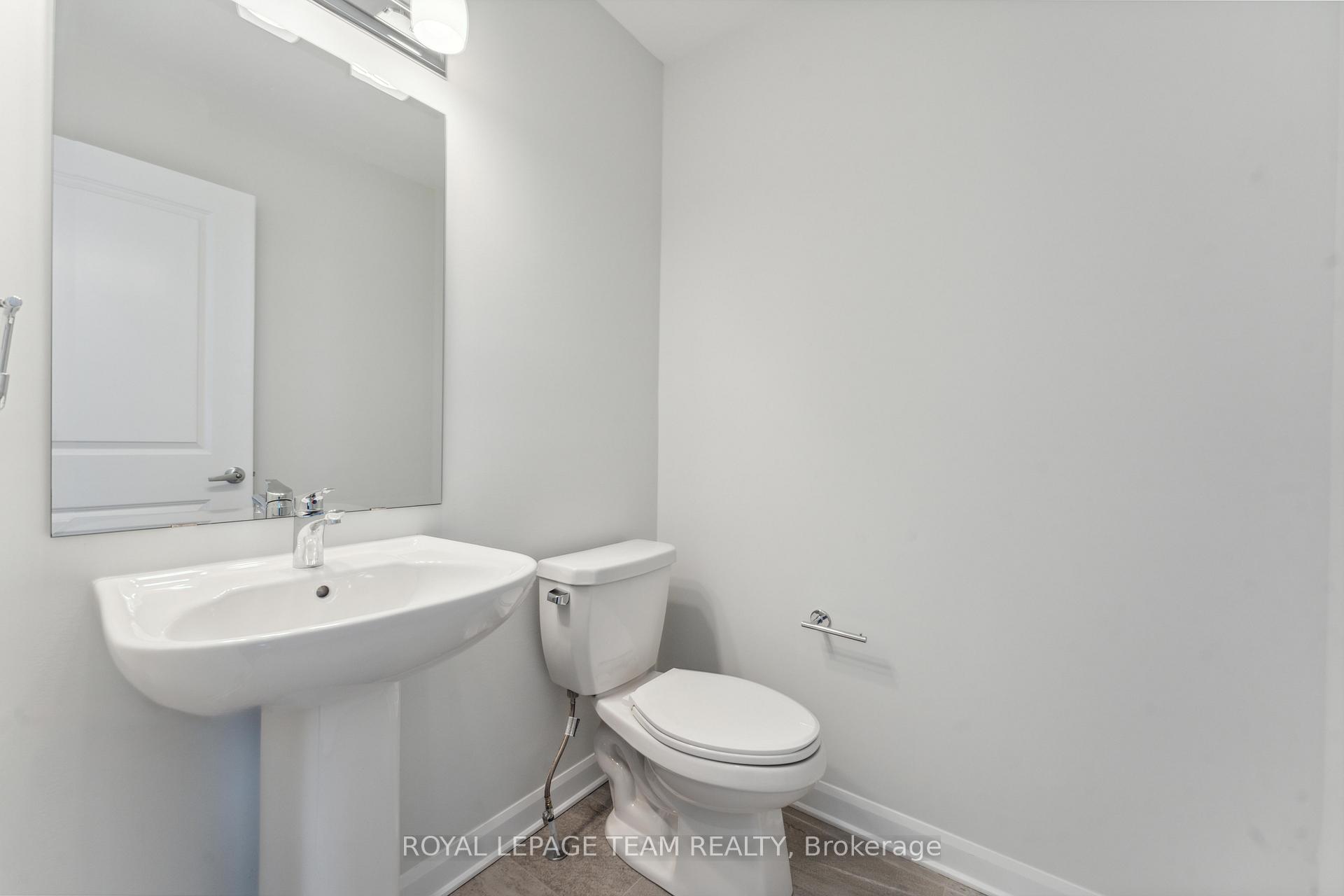 Photo 14 of 136 Invention Boulevard, Ottawa, Kanata - Morgan's Grant/South March — HOMEH