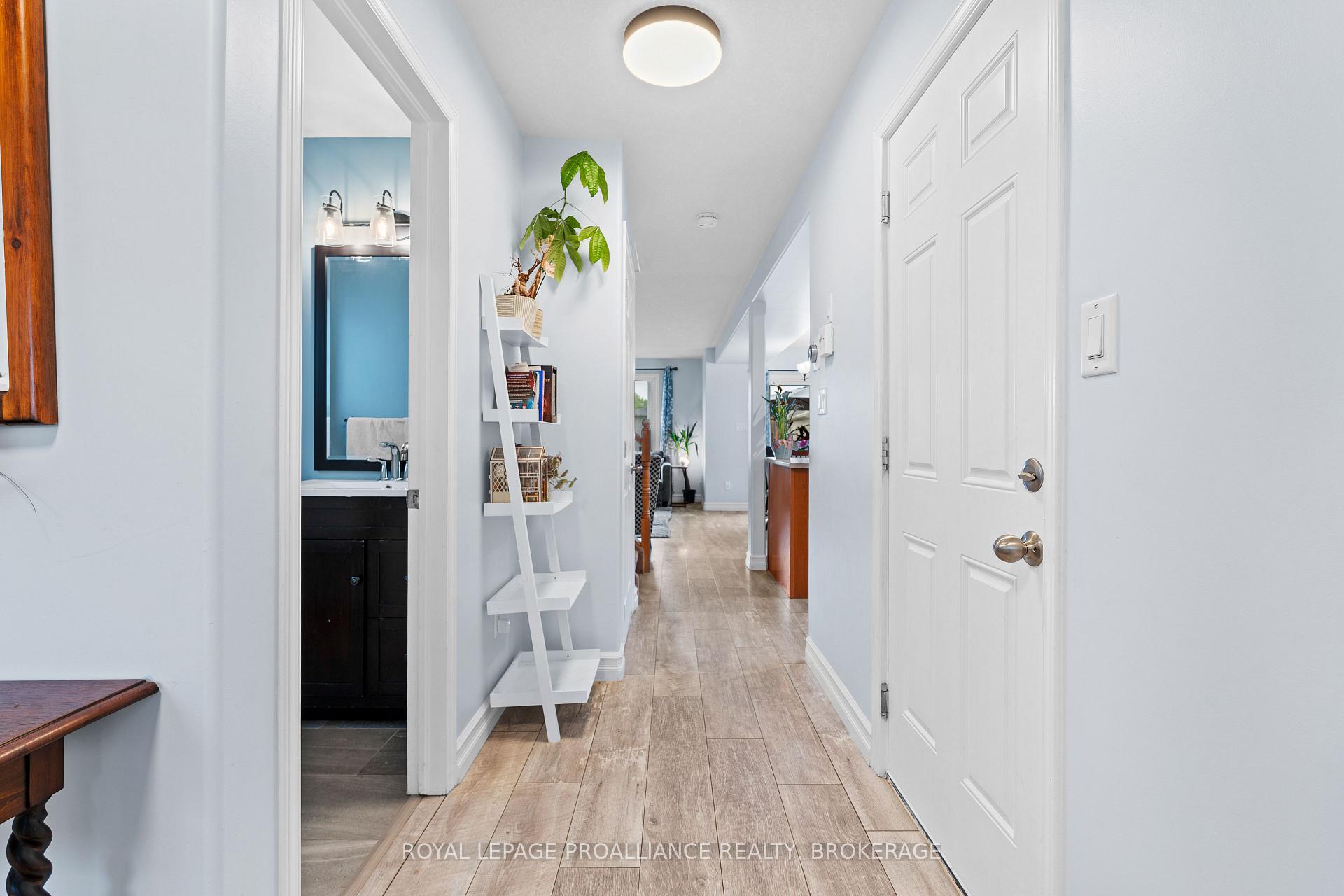 Photo 6 of 1482 Albany Drive, Kingston, City Northwest — HOMEH