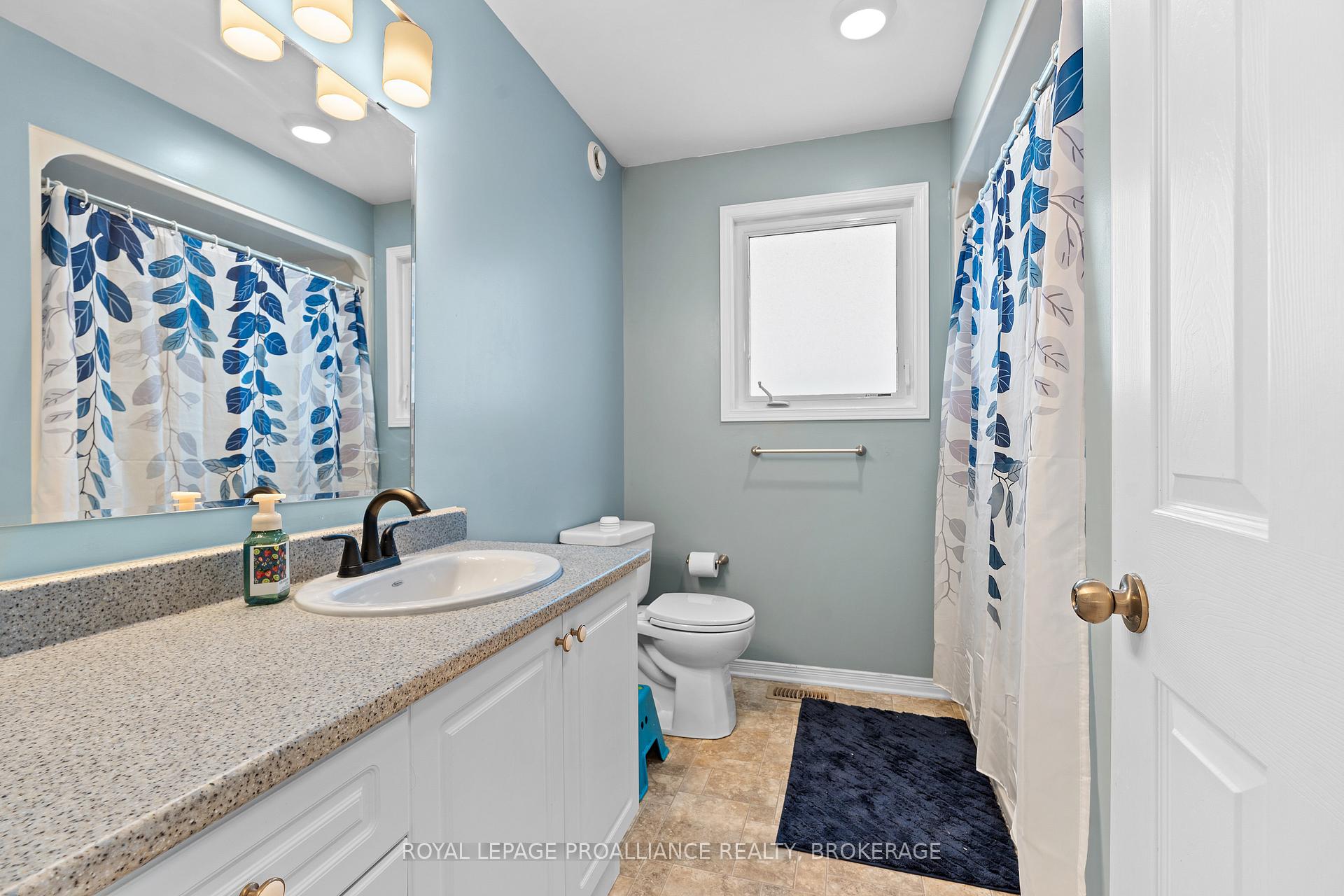 Photo 25 of 1482 Albany Drive, Kingston, City Northwest — HOMEH