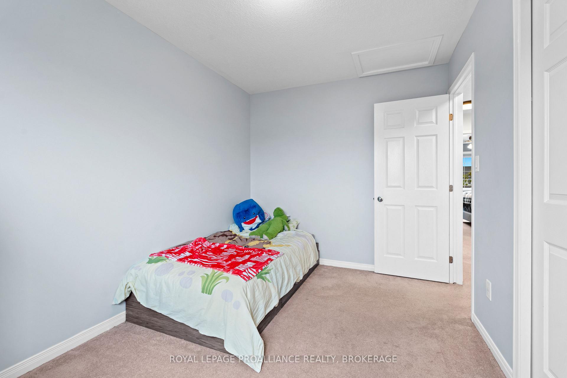 Photo 27 of 1482 Albany Drive, Kingston, City Northwest — HOMEH
