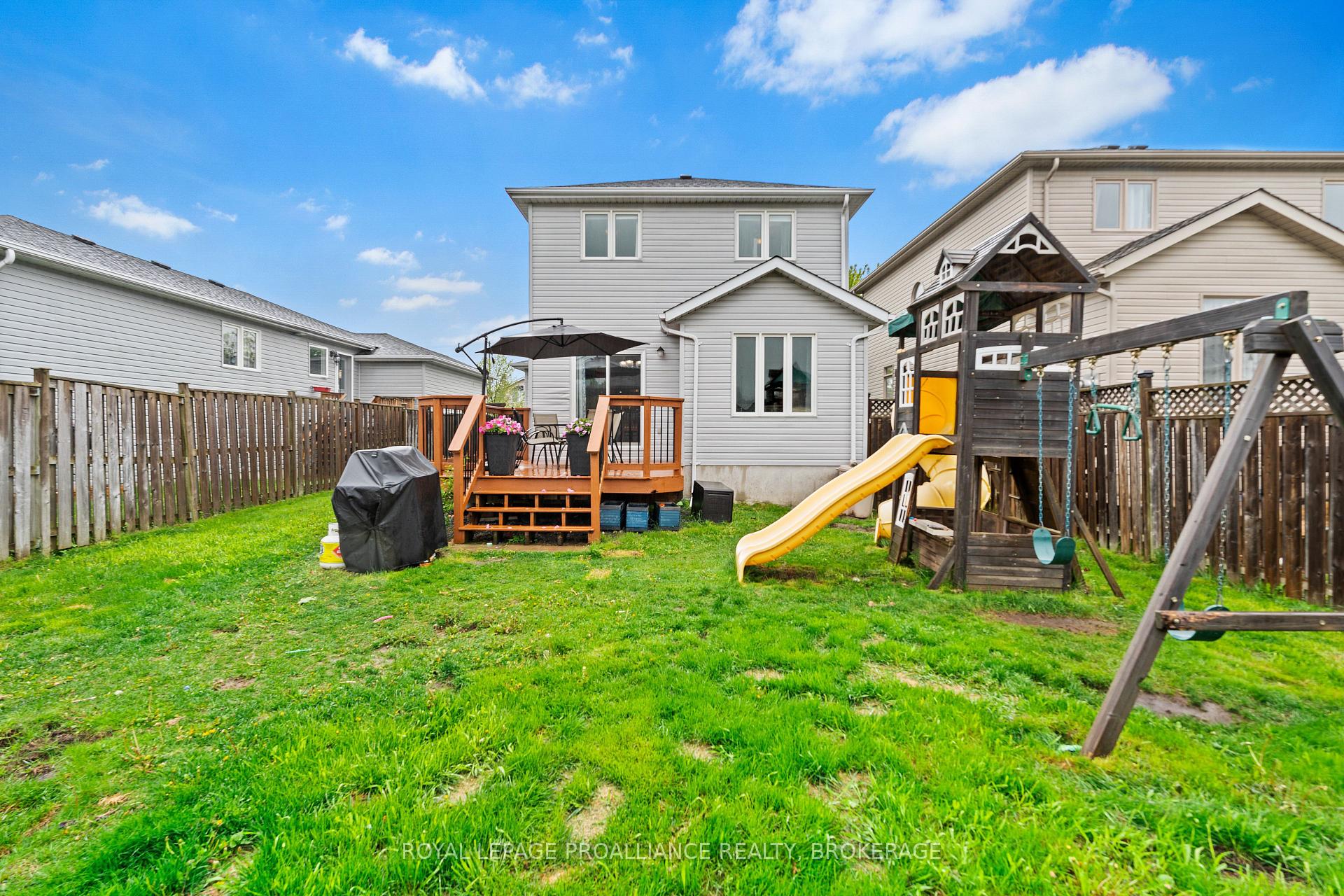 Photo 35 of 1482 Albany Drive, Kingston, City Northwest — HOMEH