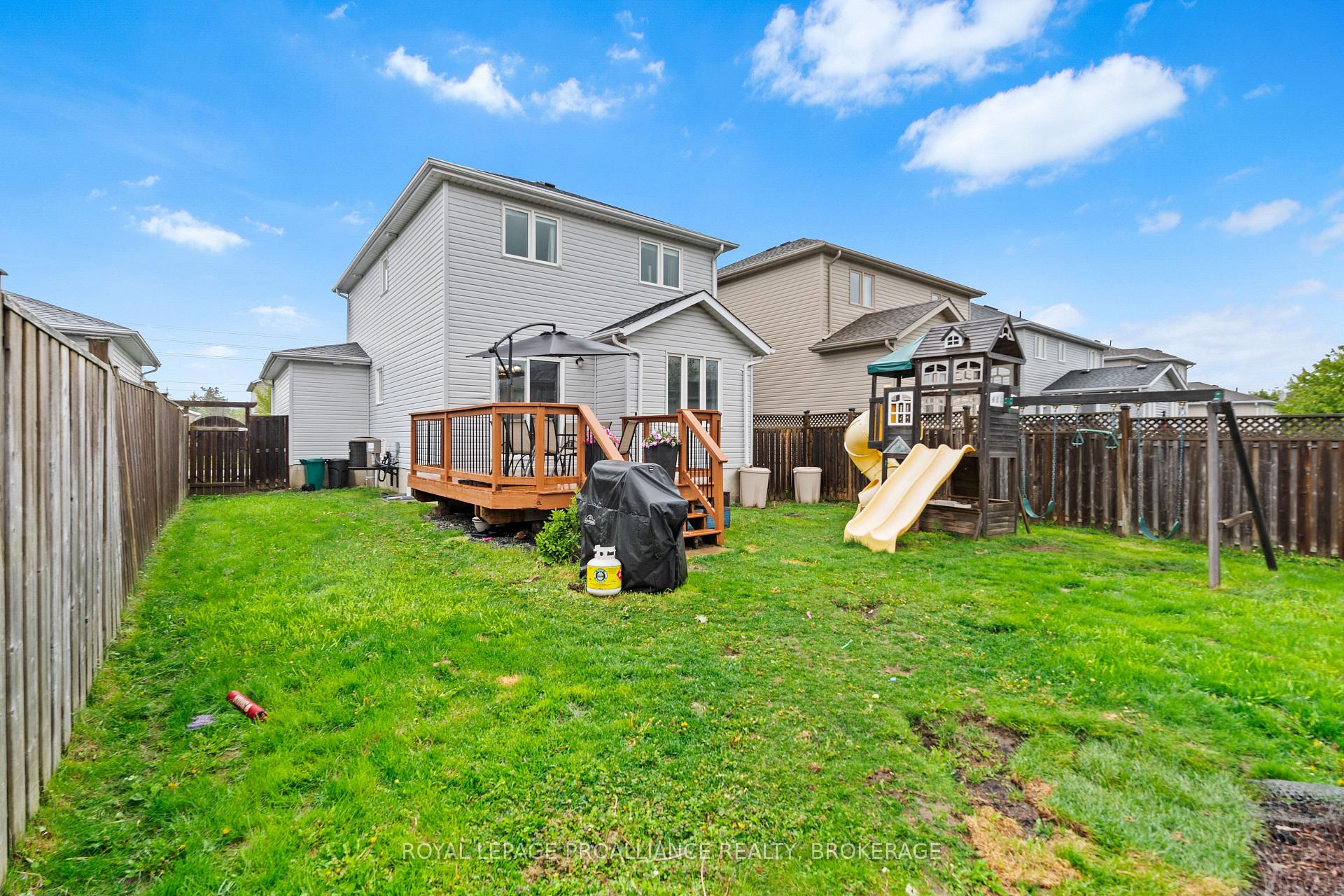 Photo 36 of 1482 Albany Drive, Kingston, City Northwest — HOMEH