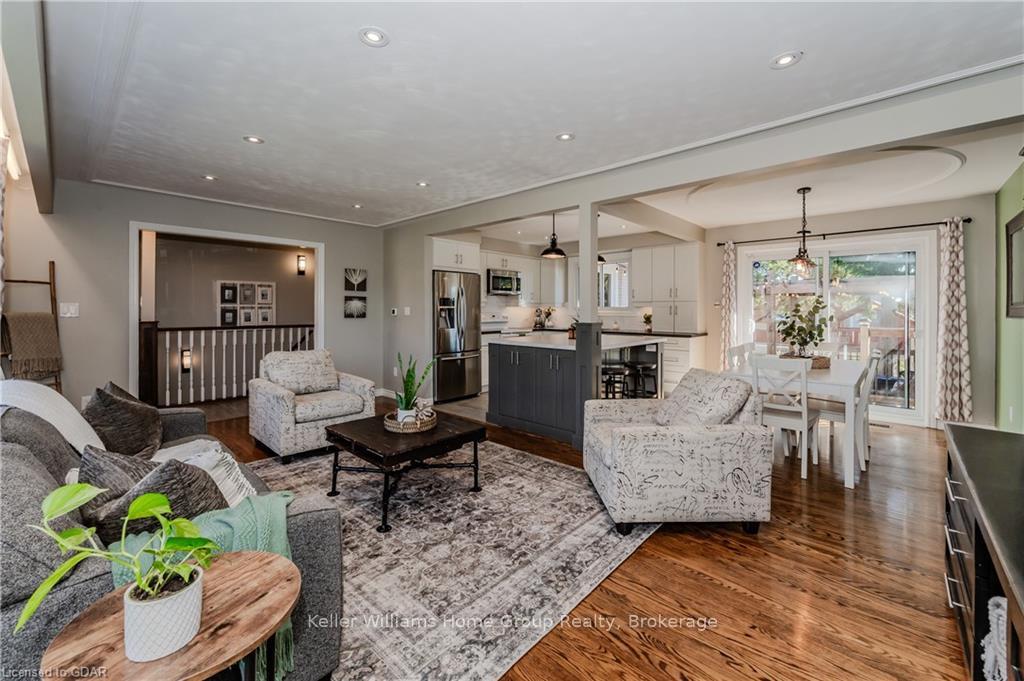 Photo 6 of 49 Strathcona Crescent, Kitchener — HOMEH