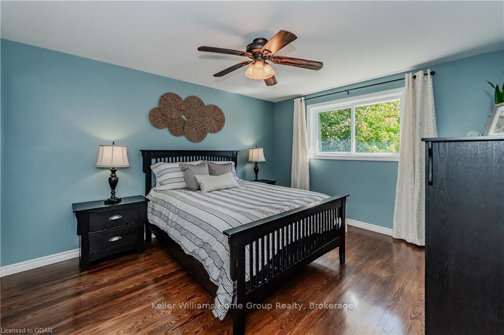 Photo 12 of 49 Strathcona Crescent, Kitchener — HOMEH