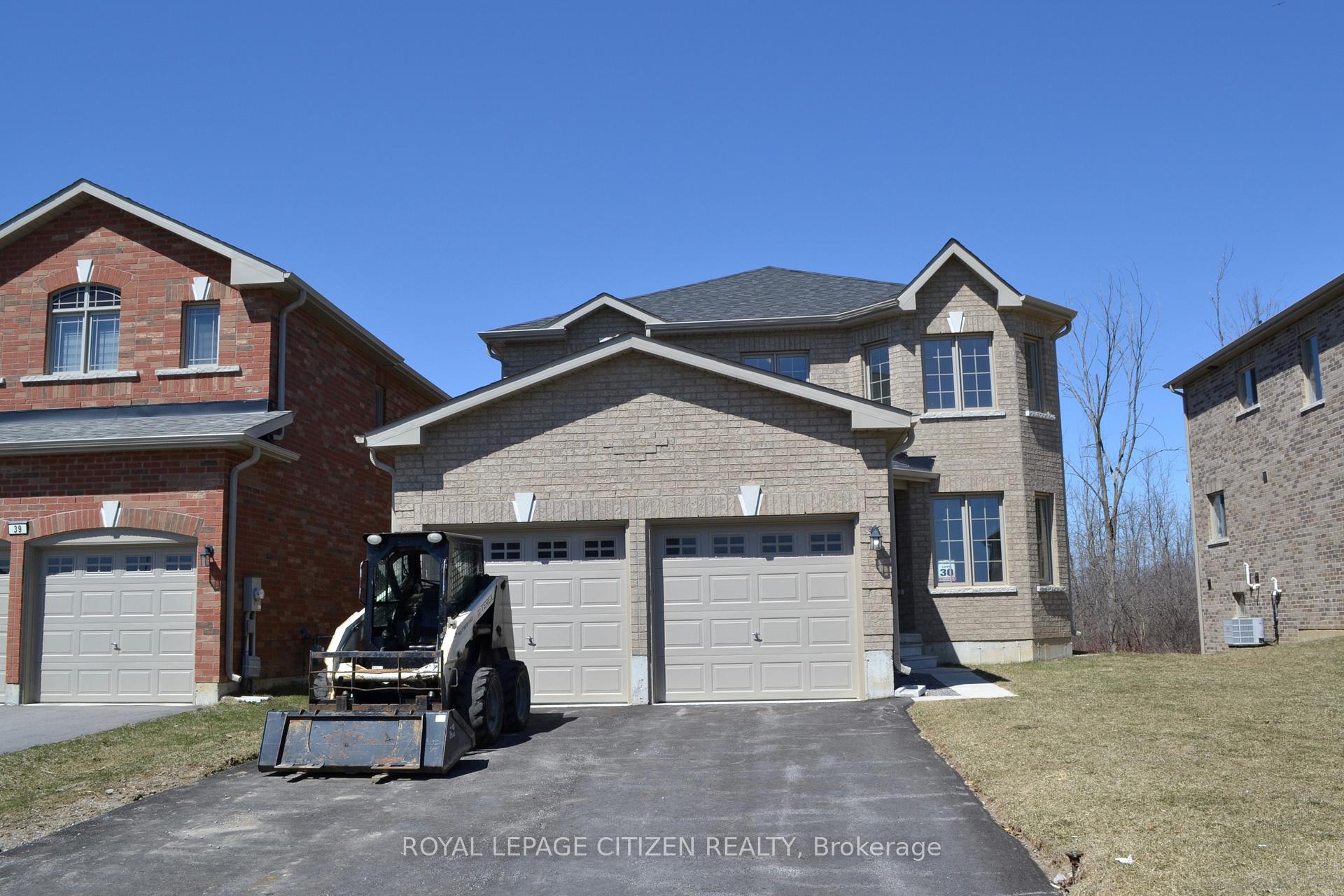 Front of 41 Carew Boulevard