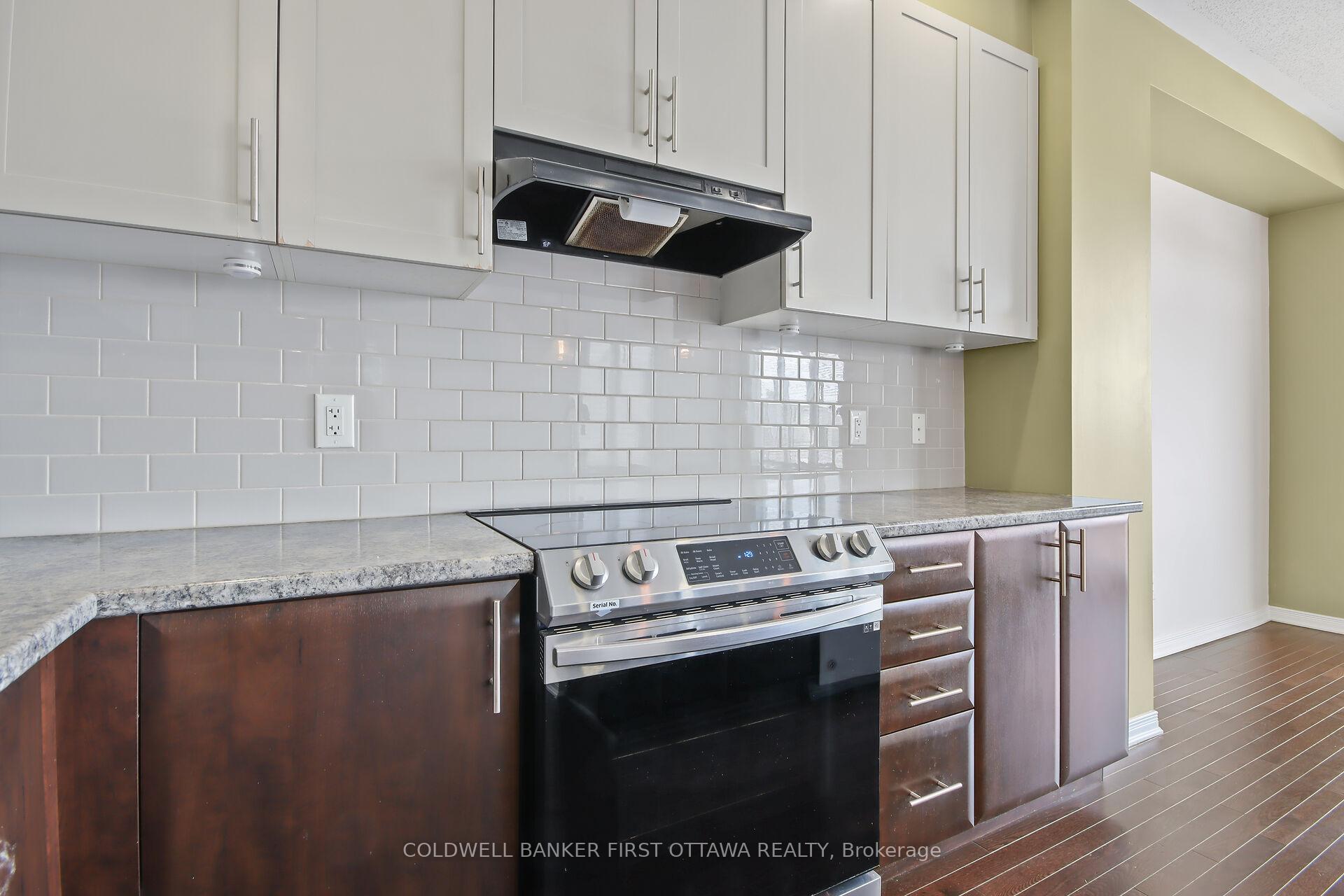 Photo 8 of 559 Radiant Private Point, Ottawa, Kanata - Emerald Meadows/Trailwest — HOMEH