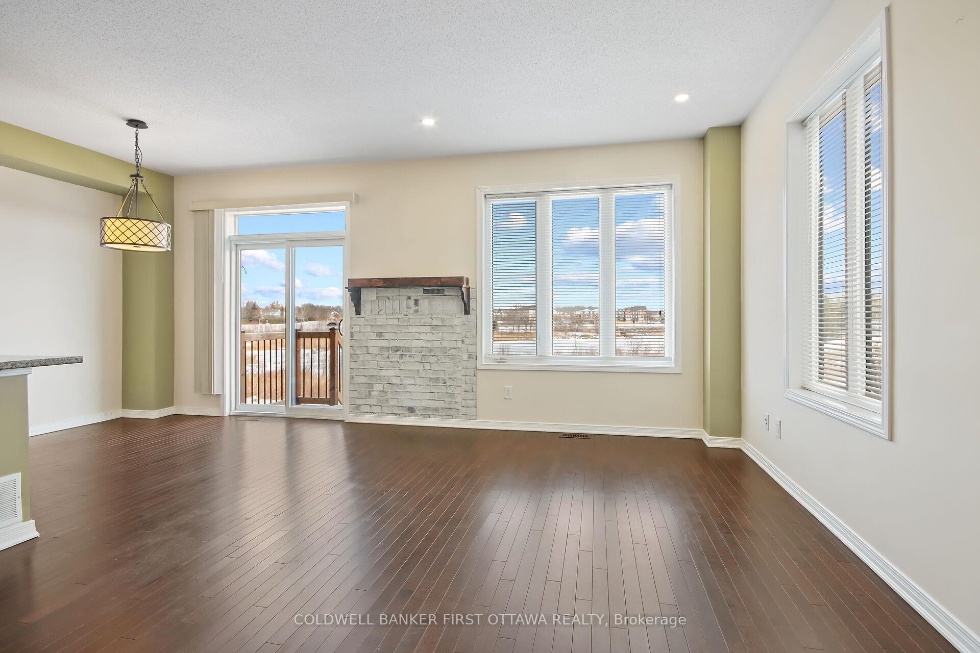 Photo 9 of 559 Radiant Private Point, Ottawa, Kanata - Emerald Meadows/Trailwest — HOMEH