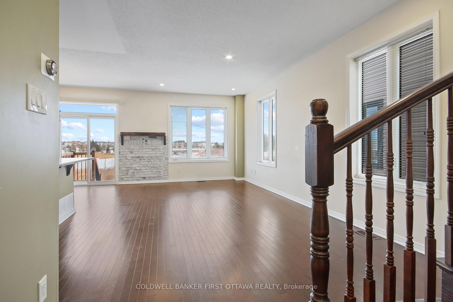Photo 21 of 559 Radiant Private Point, Ottawa, Kanata - Emerald Meadows/Trailwest — HOMEH