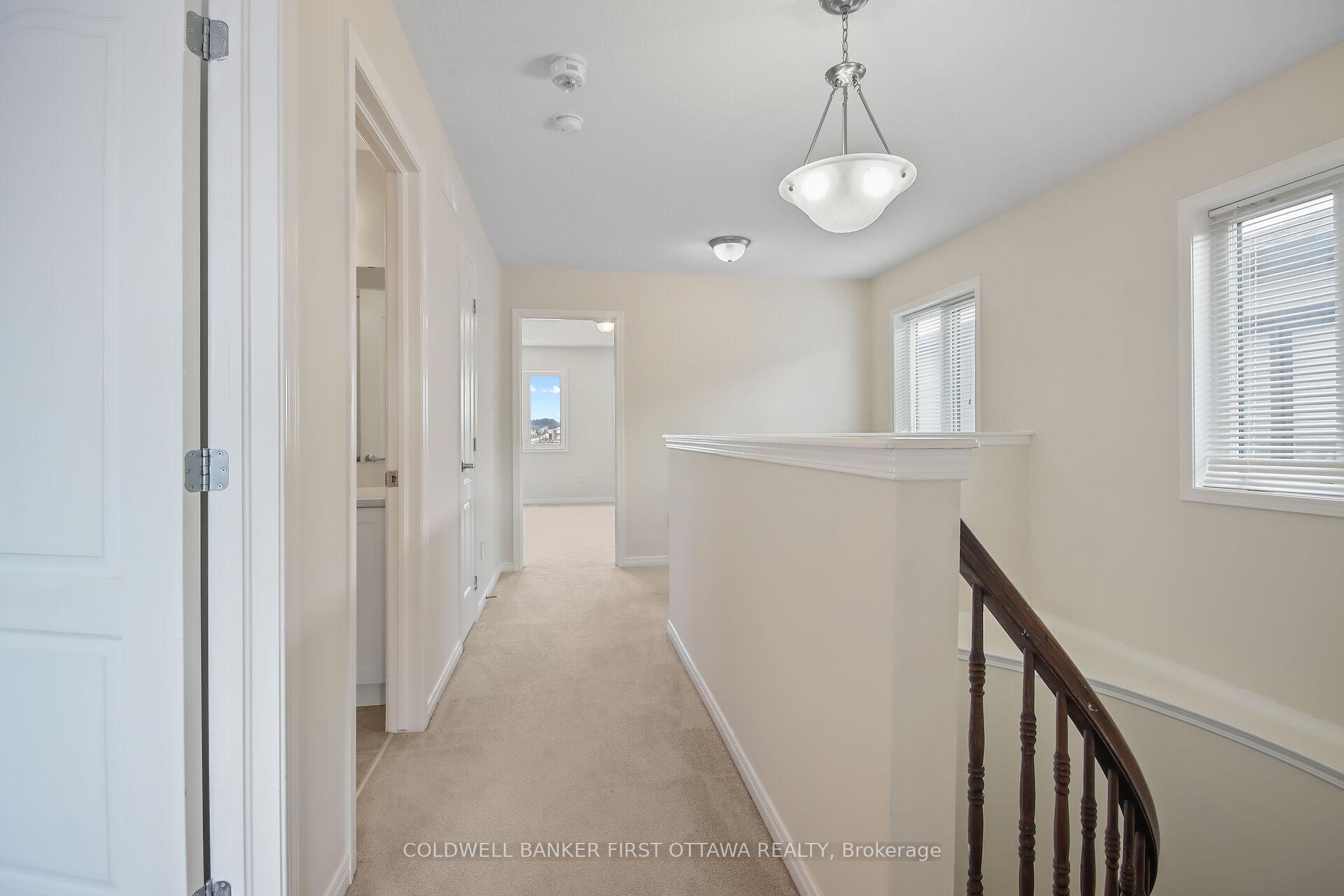 Photo 22 of 559 Radiant Private Point, Ottawa, Kanata - Emerald Meadows/Trailwest — HOMEH