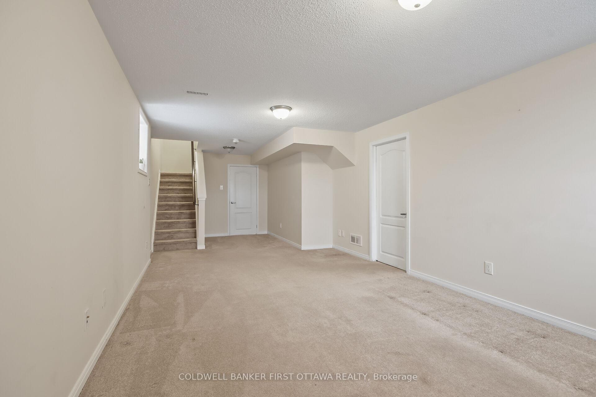 Photo 37 of 559 Radiant Private Point, Ottawa, Kanata - Emerald Meadows/Trailwest — HOMEH
