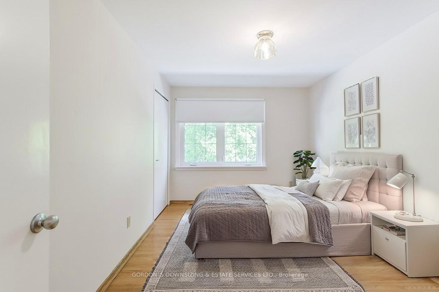 Photo 28 of 71 Walkerton Drive, Markham, Markham Village — HOMEH