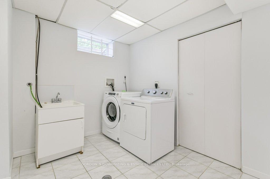Photo 32 of 71 Walkerton Drive, Markham, Markham Village — HOMEH