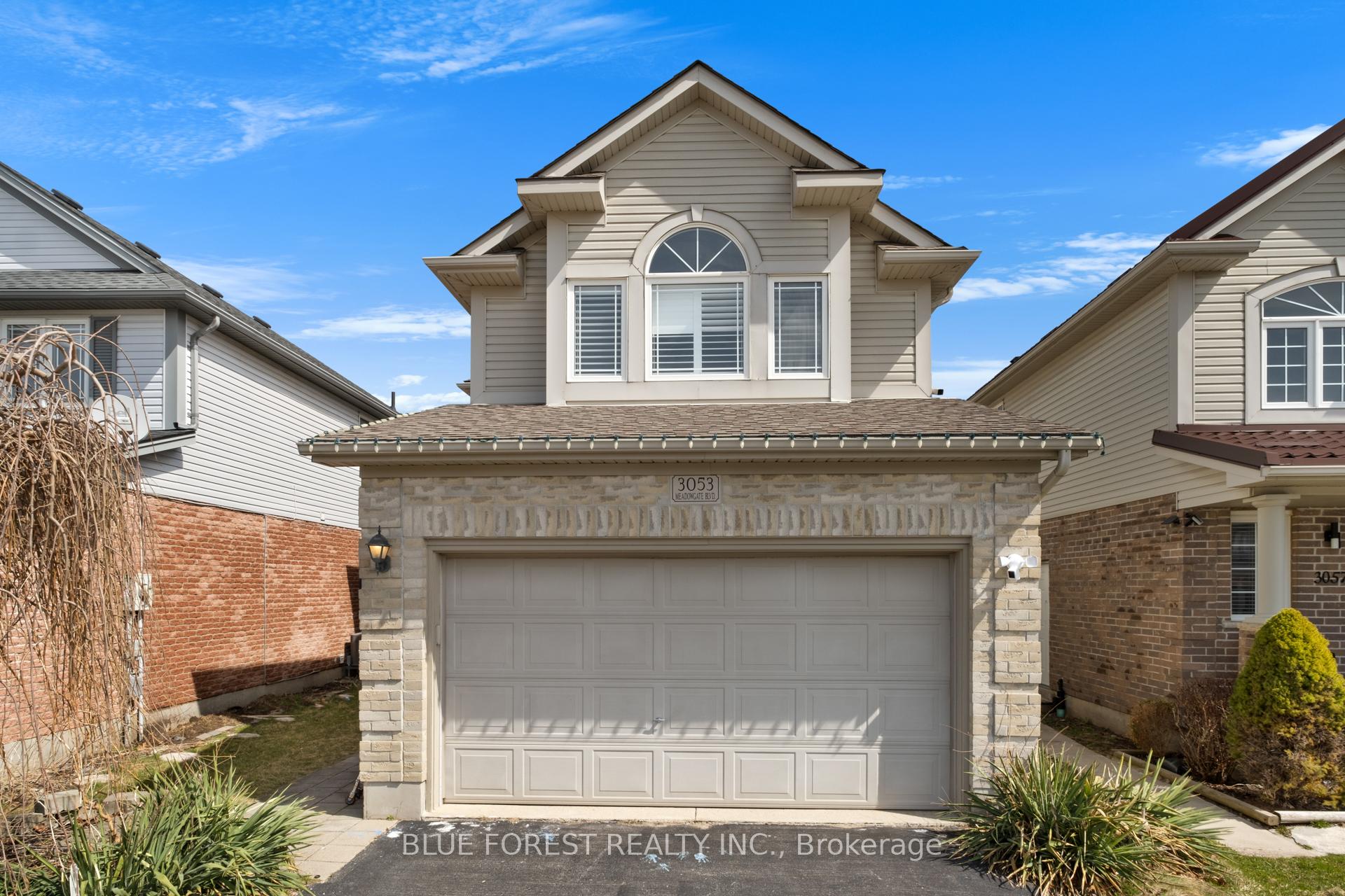 Front of 3053 Meadowgate Boulevard E