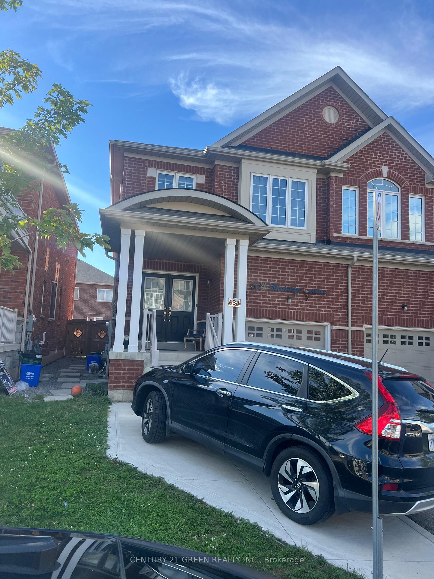 Photo 2 of Unit Upper Level, 634 Mockridge Terrace, Milton, Harrison — HOMEH