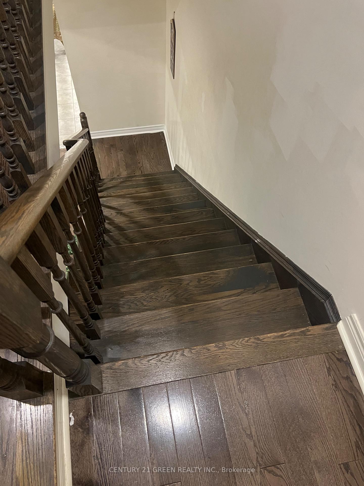 Photo 9 of Unit Upper Level, 634 Mockridge Terrace, Milton, Harrison — HOMEH