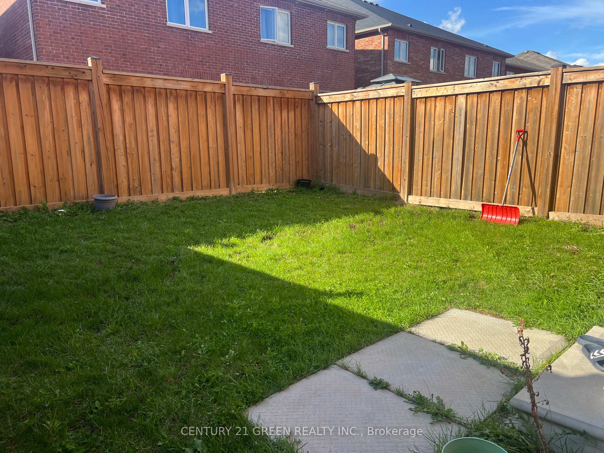Photo 28 of Unit Upper Level, 634 Mockridge Terrace, Milton, Harrison — HOMEH