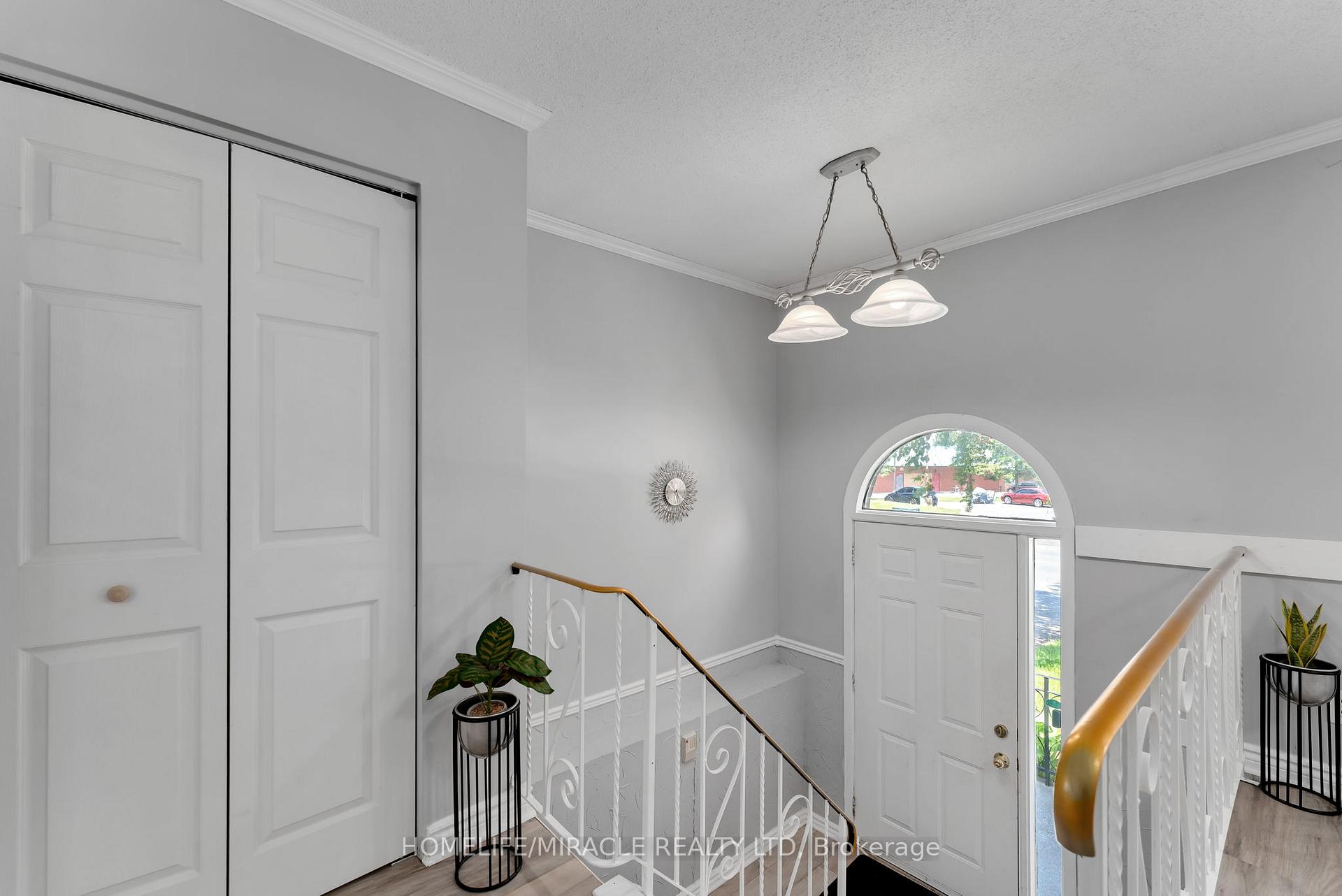 Photo 4 of 759 Ridley Drive, Kingston, North of Taylor-Kidd Blvd — HOMEH