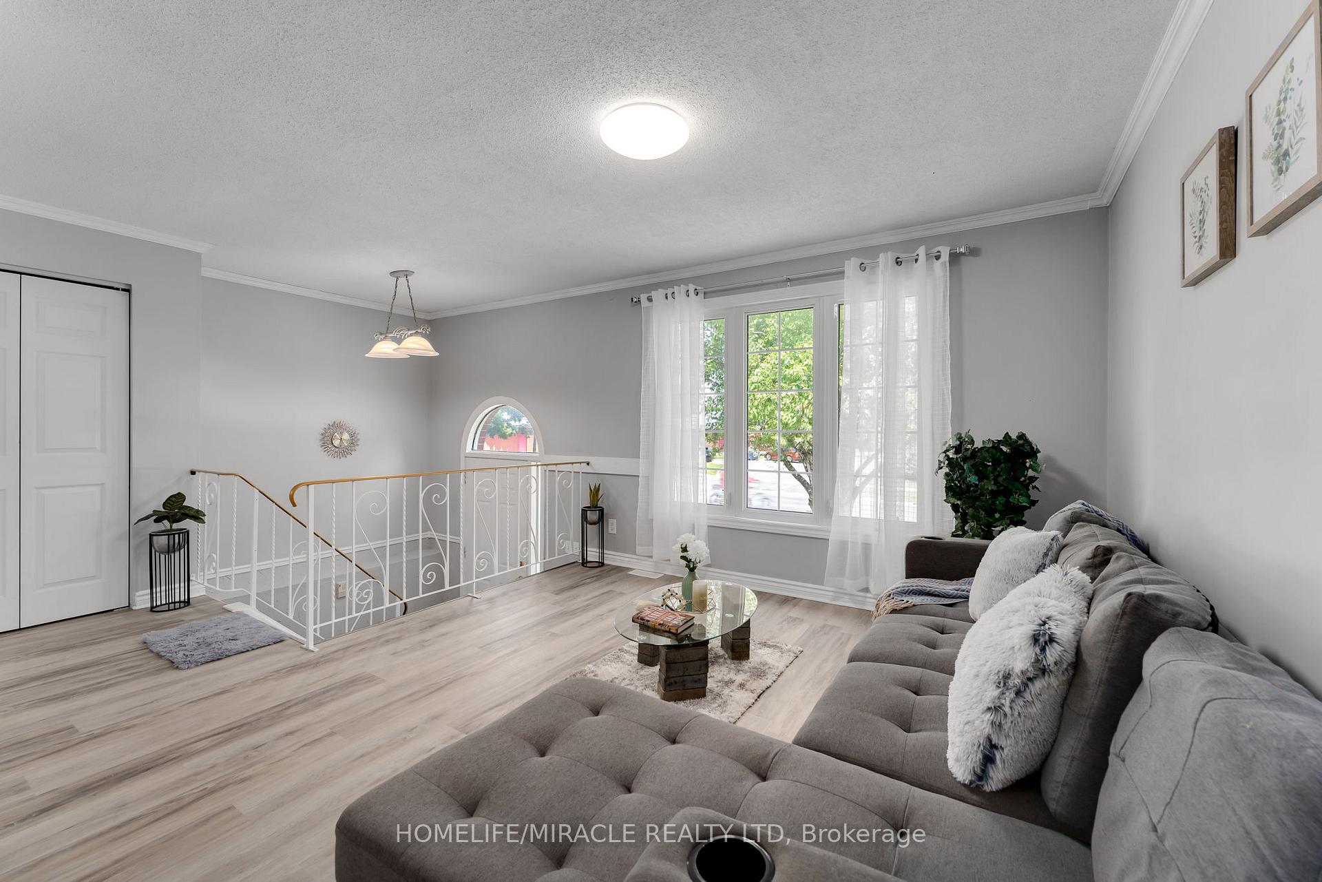 Photo 5 of 759 Ridley Drive, Kingston, North of Taylor-Kidd Blvd — HOMEH