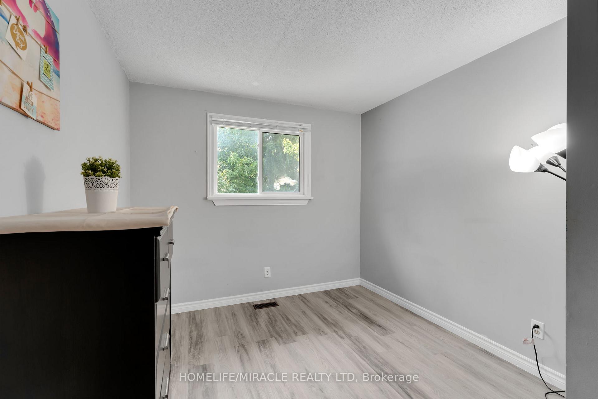 Photo 21 of 759 Ridley Drive, Kingston, North of Taylor-Kidd Blvd — HOMEH