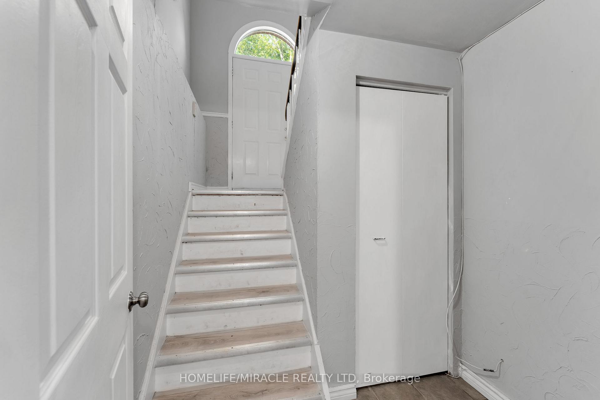 Photo 23 of 759 Ridley Drive, Kingston, North of Taylor-Kidd Blvd — HOMEH