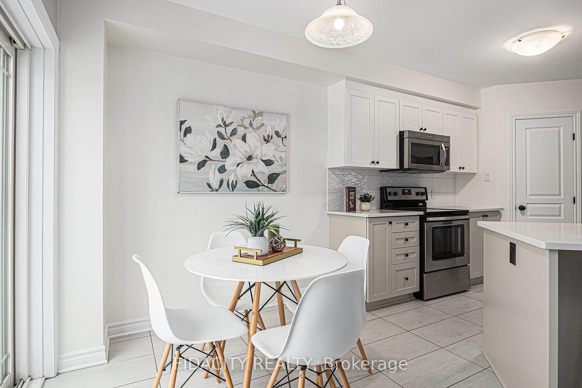 Photo 8 of 398 Barrick Hill Road, Ottawa, Kanata - Emerald Meadows/Trailwest — HOMEH