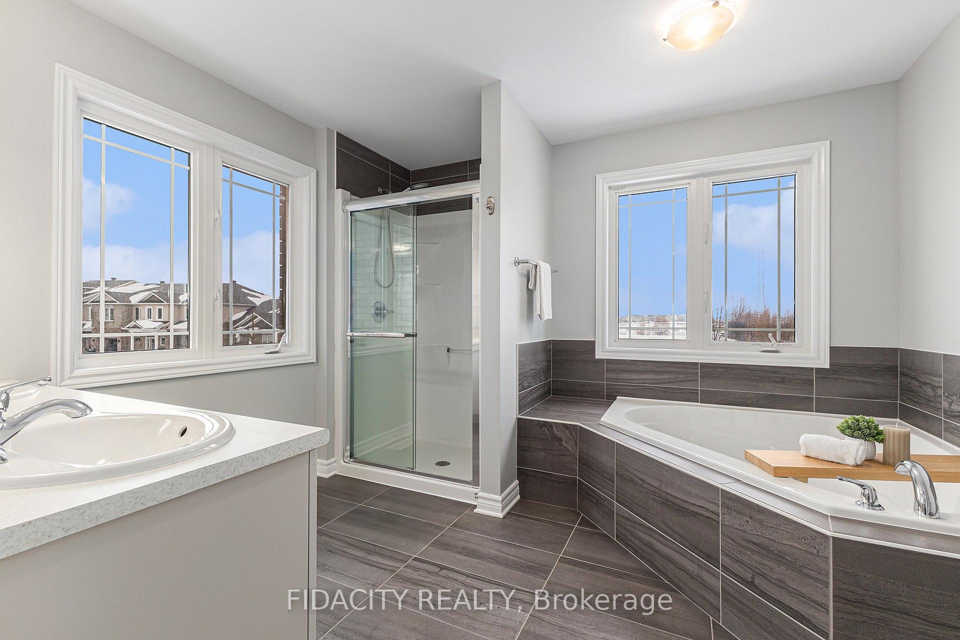 Photo 16 of 398 Barrick Hill Road, Ottawa, Kanata - Emerald Meadows/Trailwest — HOMEH