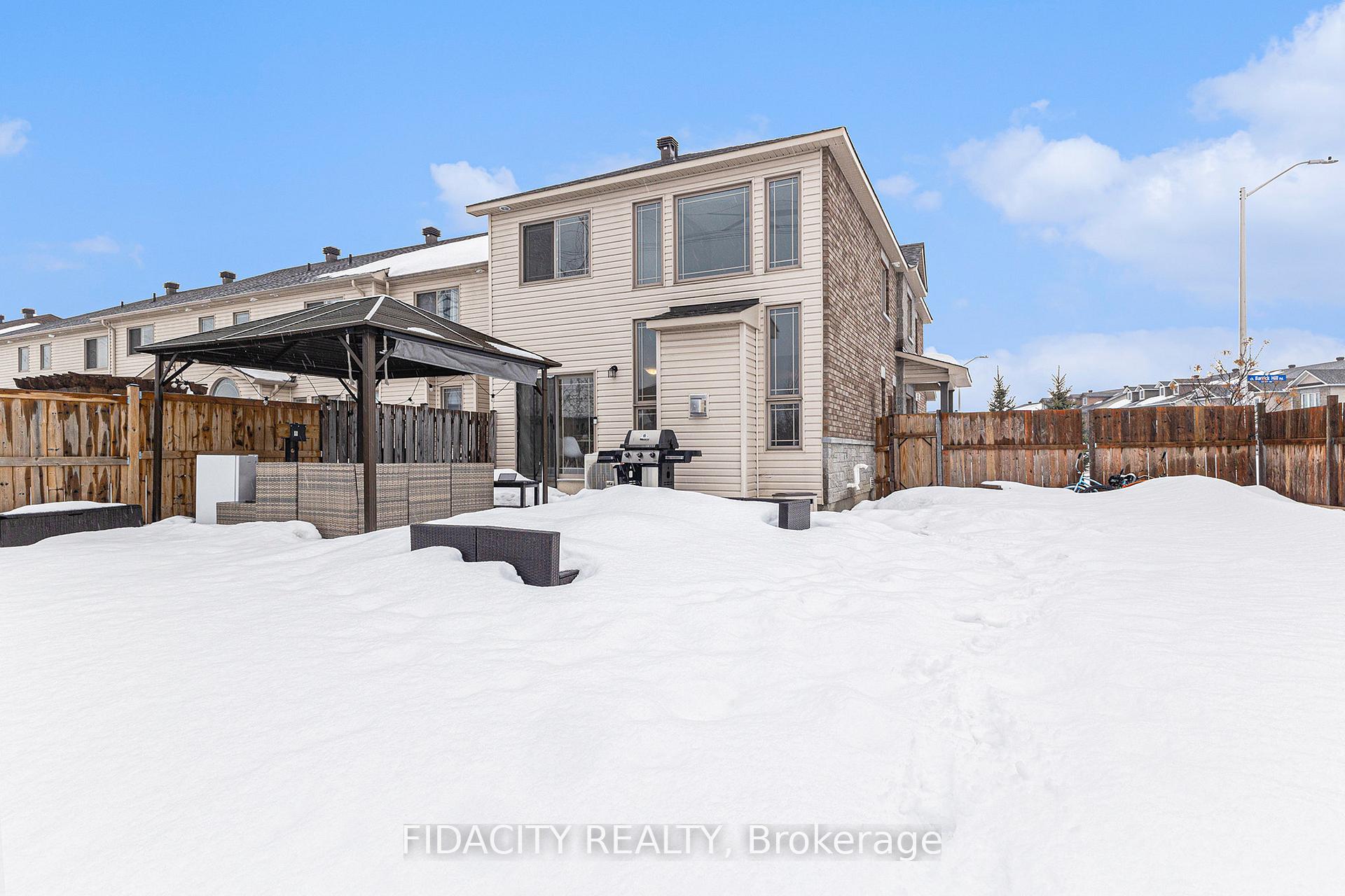 Photo 25 of 398 Barrick Hill Road, Ottawa, Kanata - Emerald Meadows/Trailwest — HOMEH