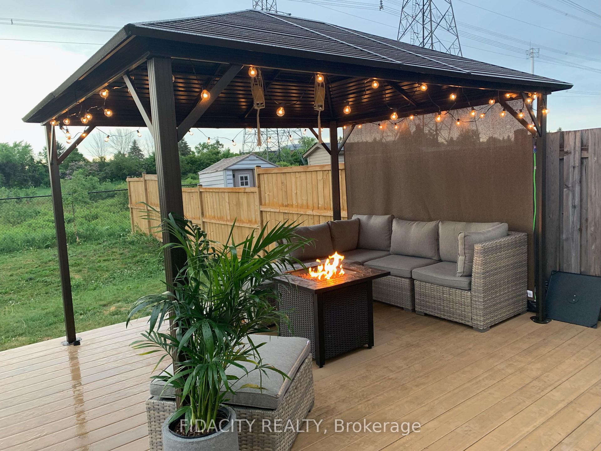 Photo 29 of 398 Barrick Hill Road, Ottawa, Kanata - Emerald Meadows/Trailwest — HOMEH