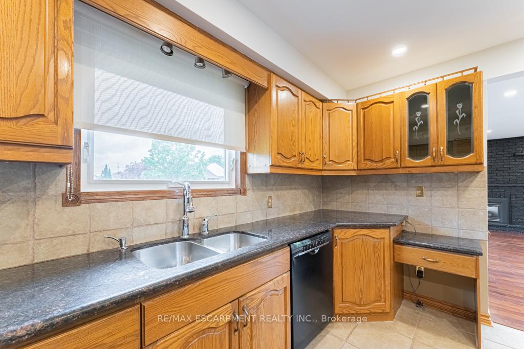 Photo 7 of 1327 Highway 8, Hamilton, Winona — HOMEH