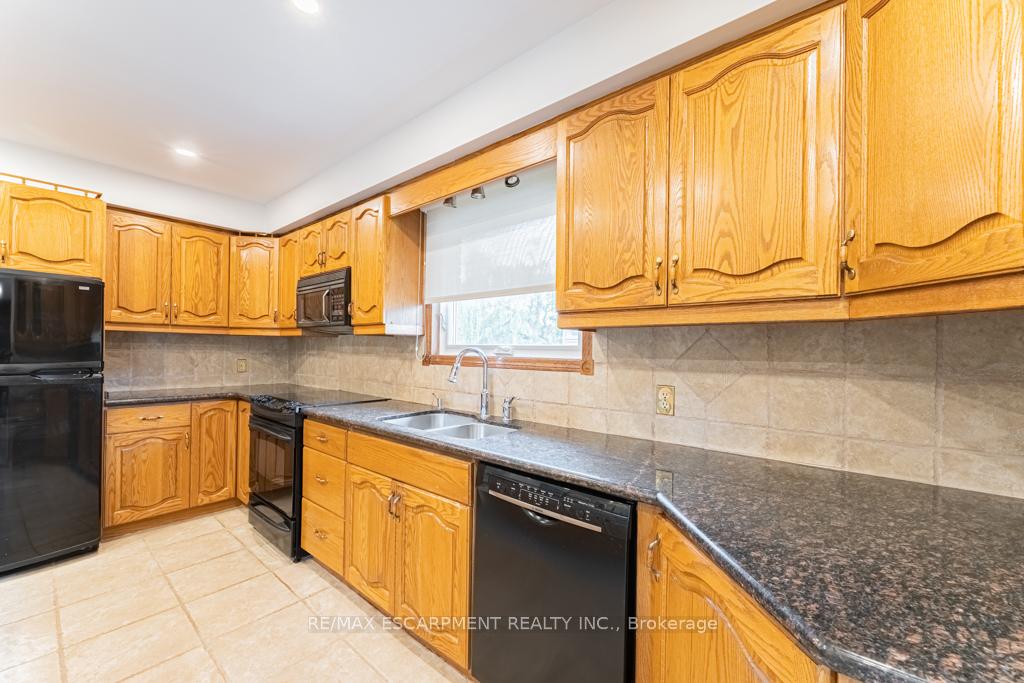 Photo 8 of 1327 Highway 8, Hamilton, Winona — HOMEH