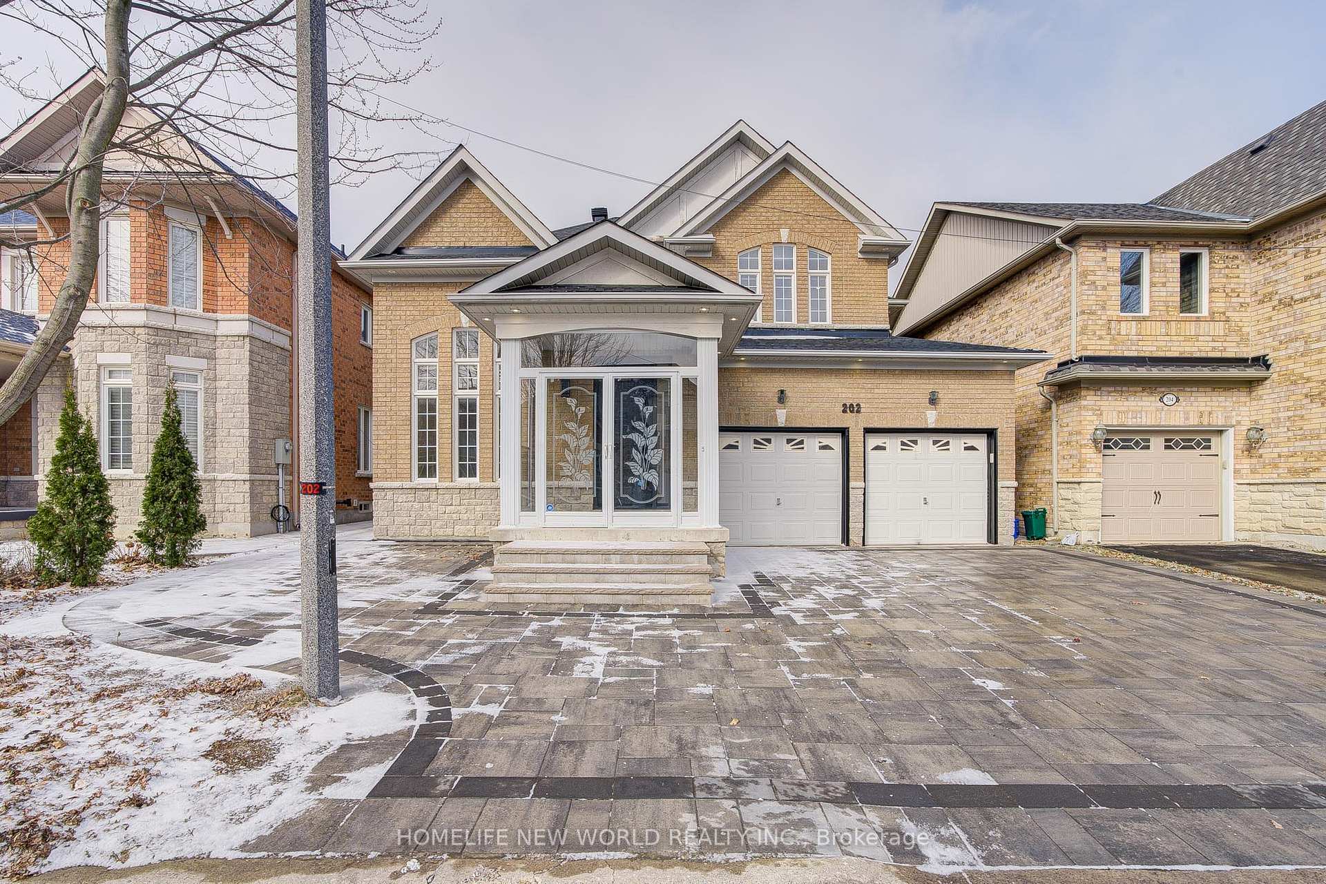 Photo 3 of 202 Everett Street, Markham, Wismer — HOMEH