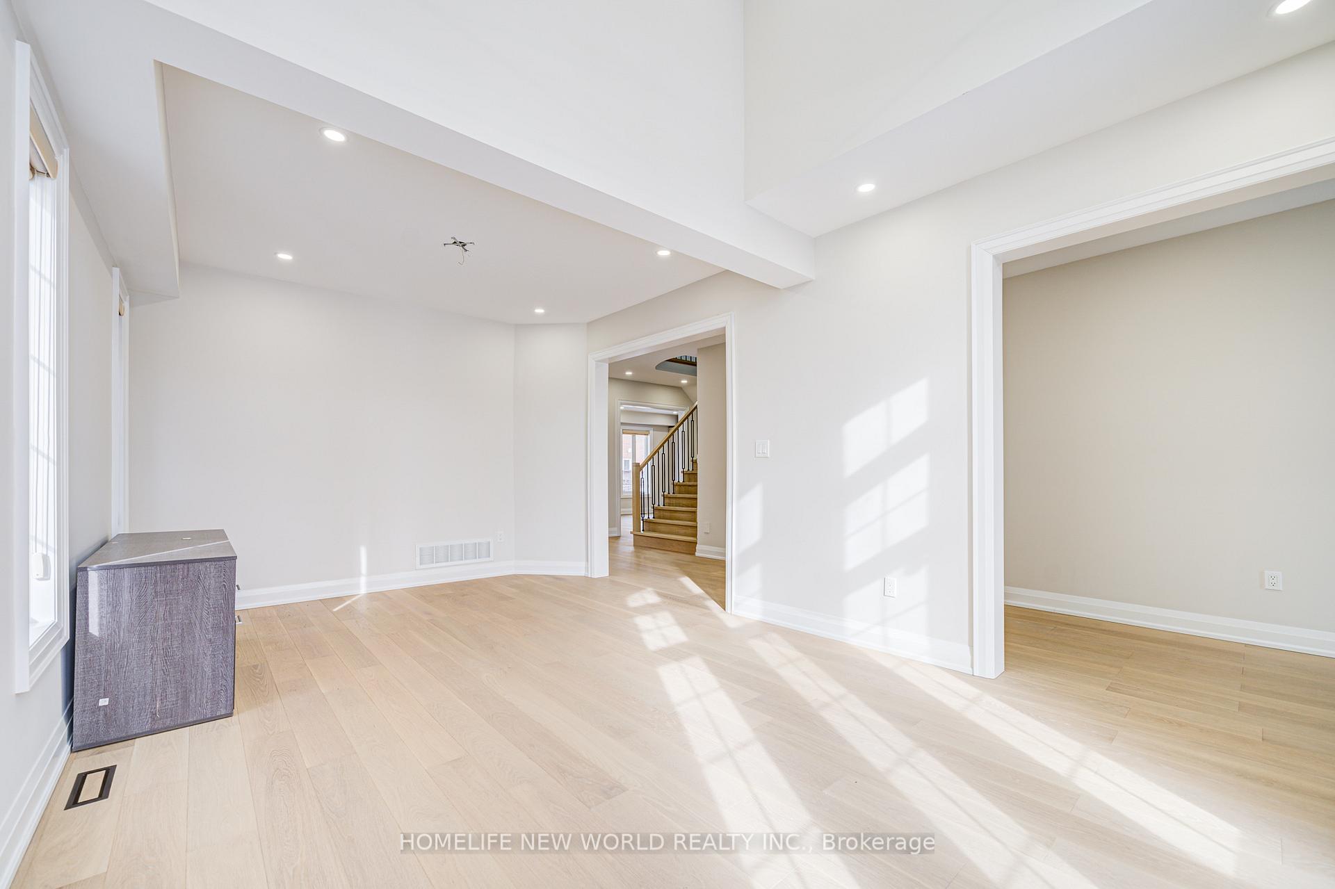 Photo 7 of 202 Everett Street, Markham, Wismer — HOMEH