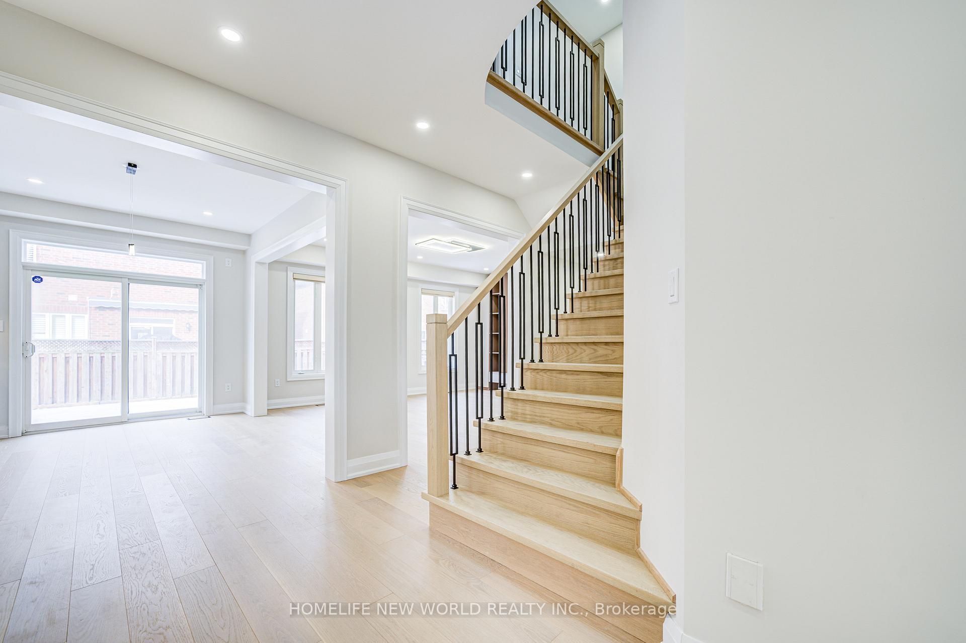 Photo 10 of 202 Everett Street, Markham, Wismer — HOMEH
