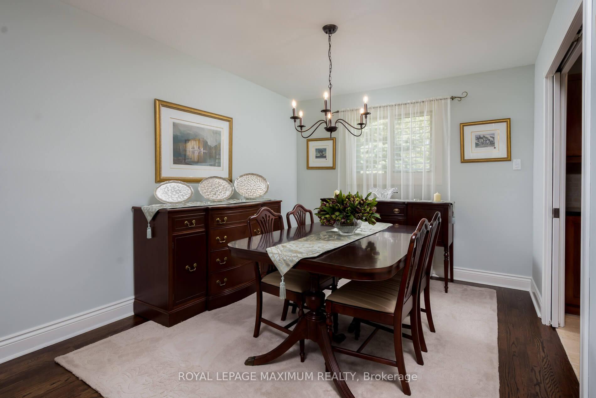Photo 11 of 26 Hamilton Hall Drive, Markham, Markham Village — HOMEH