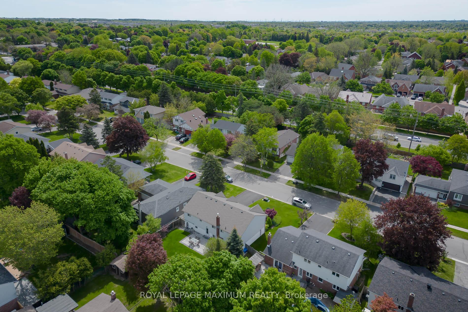 Photo 39 of 26 Hamilton Hall Drive, Markham, Markham Village — HOMEH
