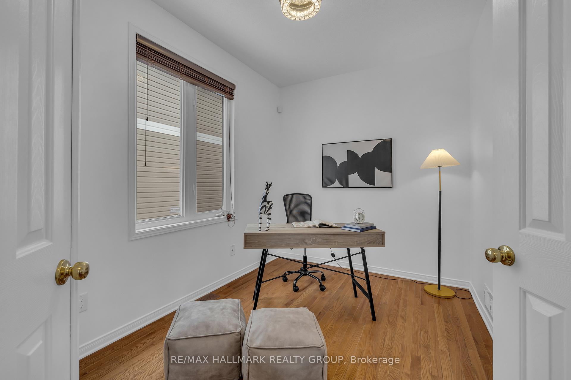 Photo 16 of 126 Strathcarron Crescent, Ottawa, Kanata - Morgan's Grant/South March — HOMEH