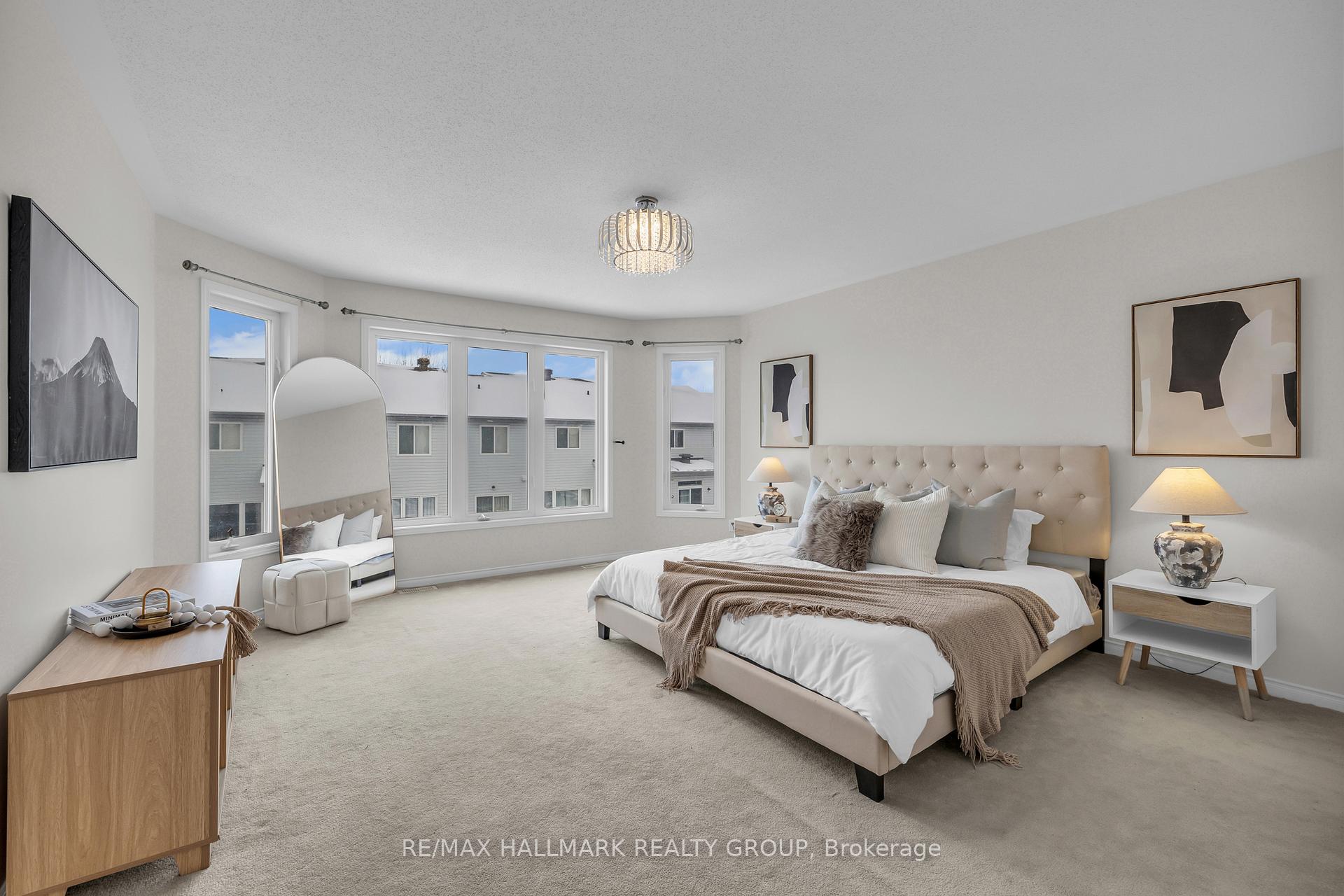 Photo 29 of 126 Strathcarron Crescent, Ottawa, Kanata - Morgan's Grant/South March — HOMEH